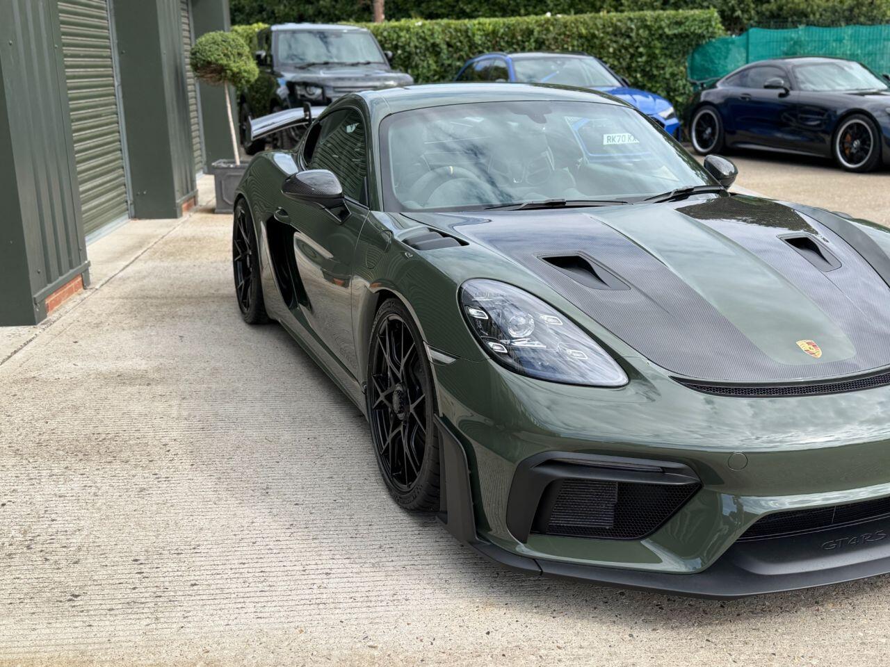 Porsche 718 Cayman view 12