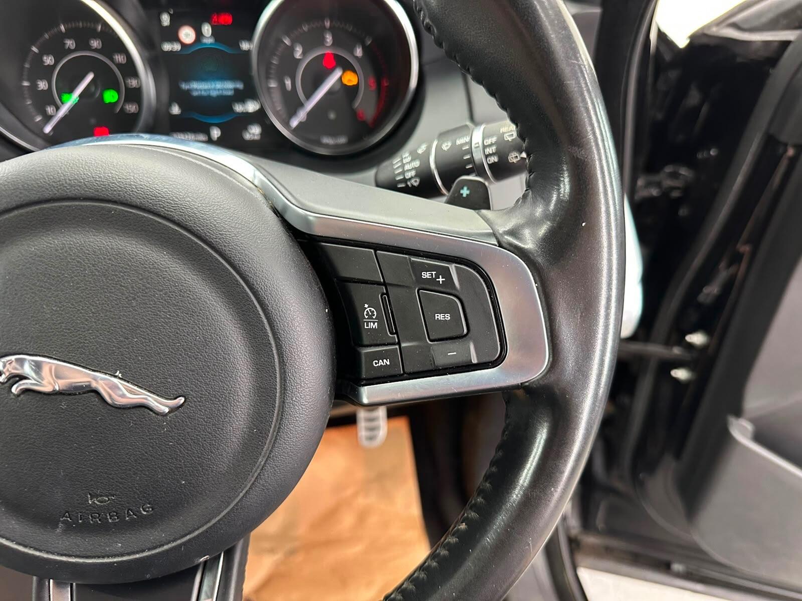 Jaguar E-Pace view 32