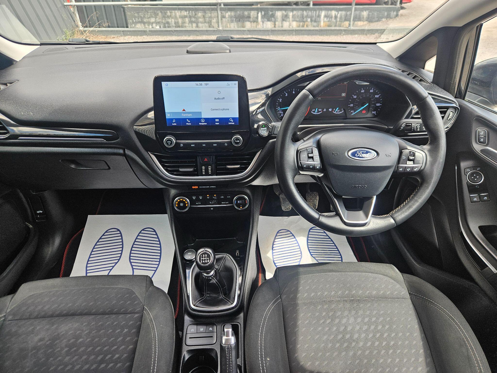 2019 Ford Fiesta image 19