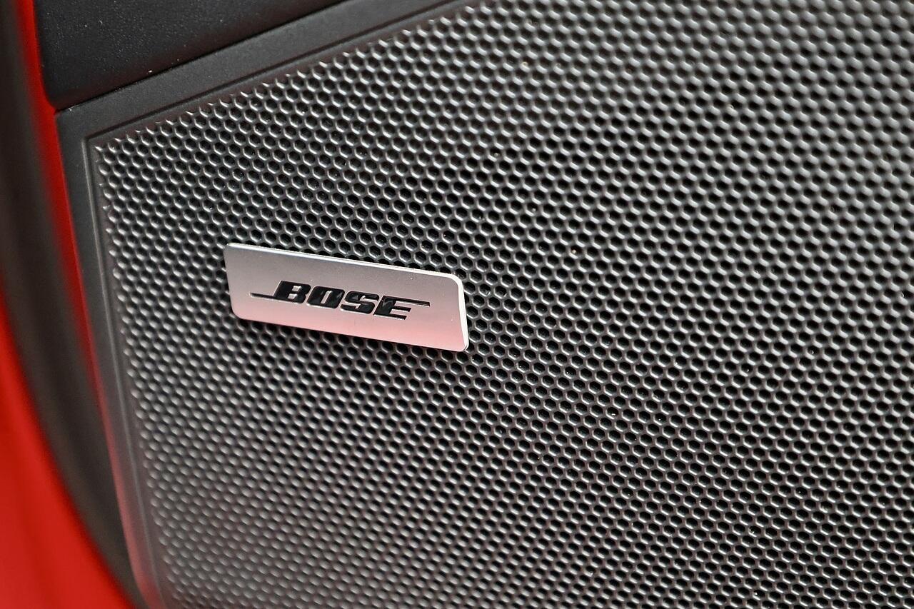 Porsche Cayenne view 24
