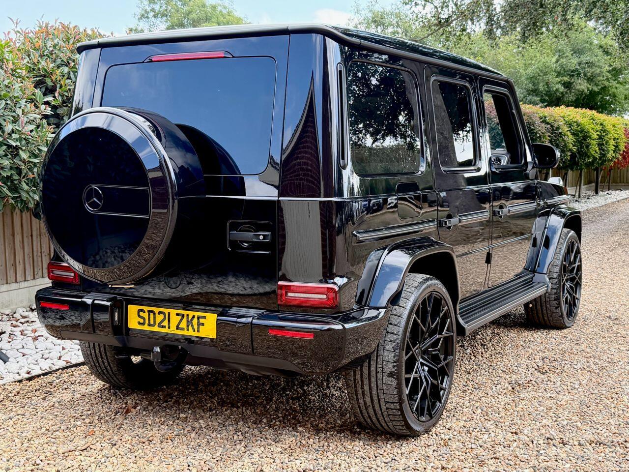 Mercedes-Benz G-Class view 18