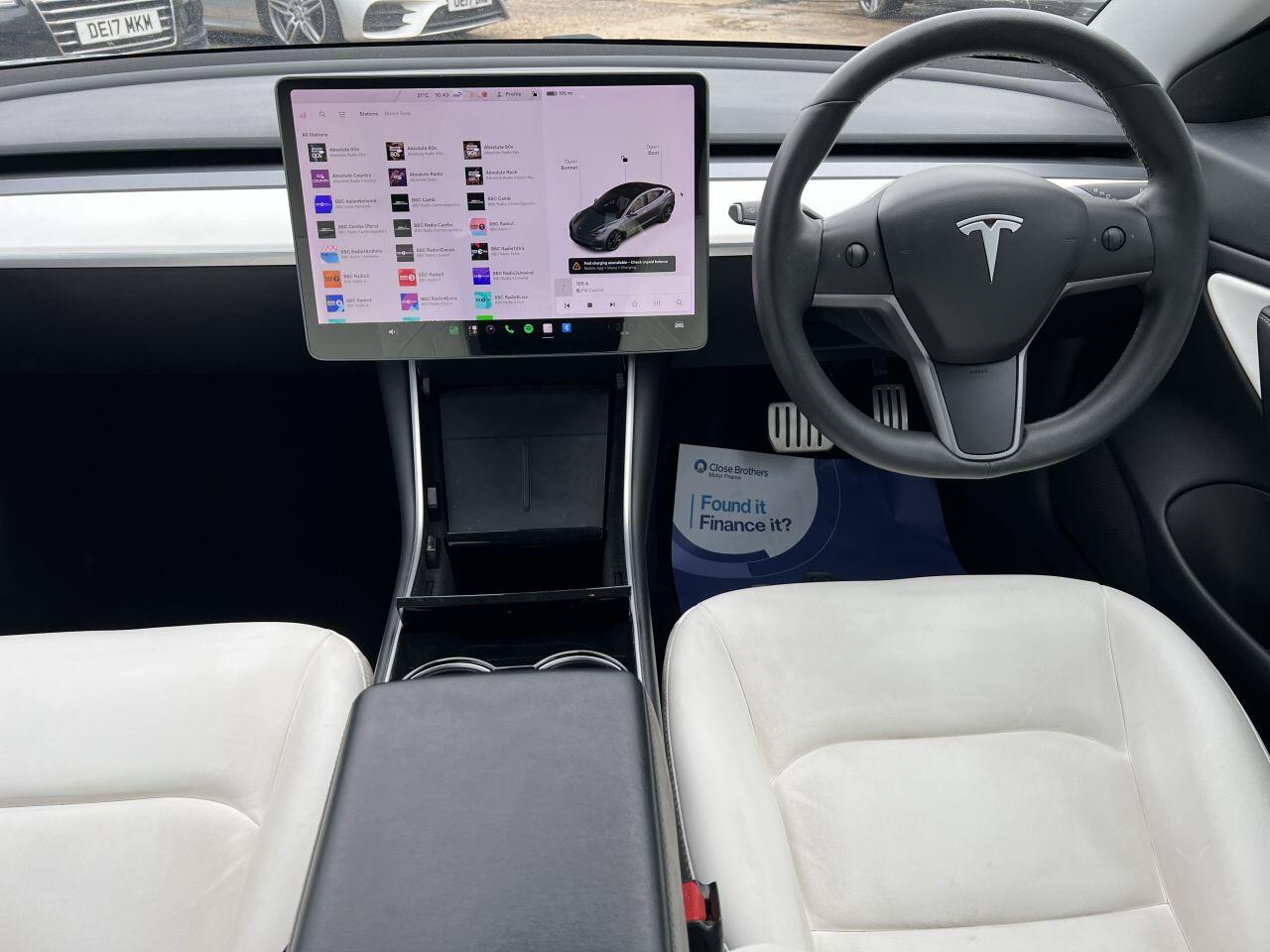 Tesla Model 3 view 32