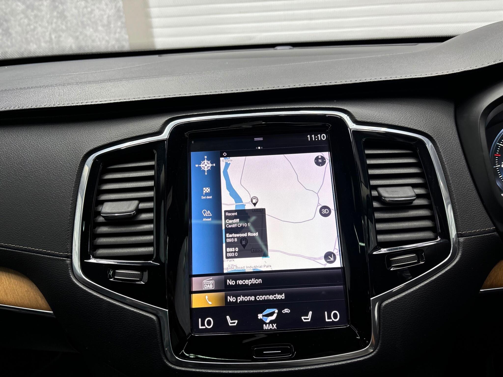 Volvo XC90 view 33