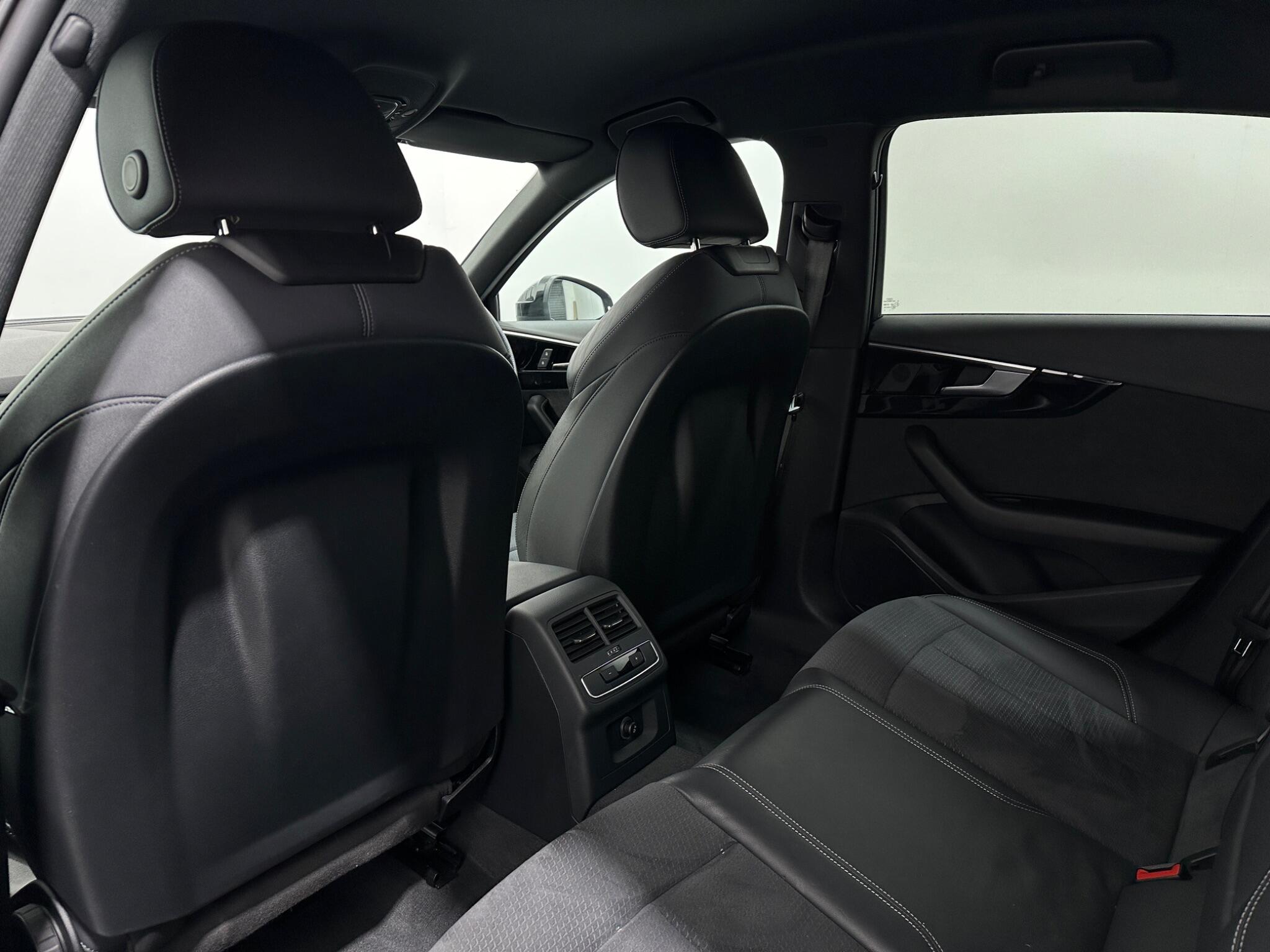 Audi A4 view 38