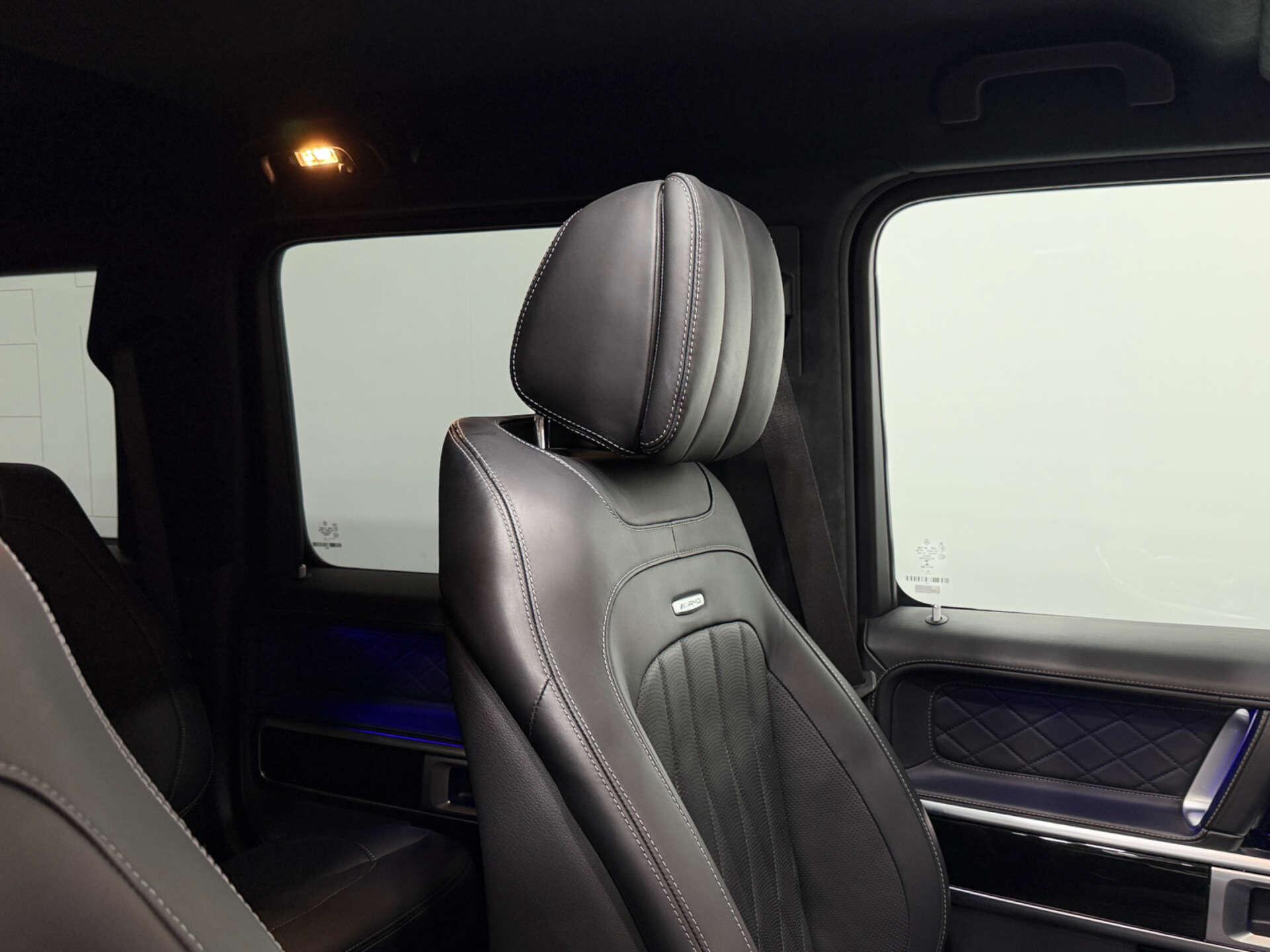 Mercedes-Benz G-Class view 50