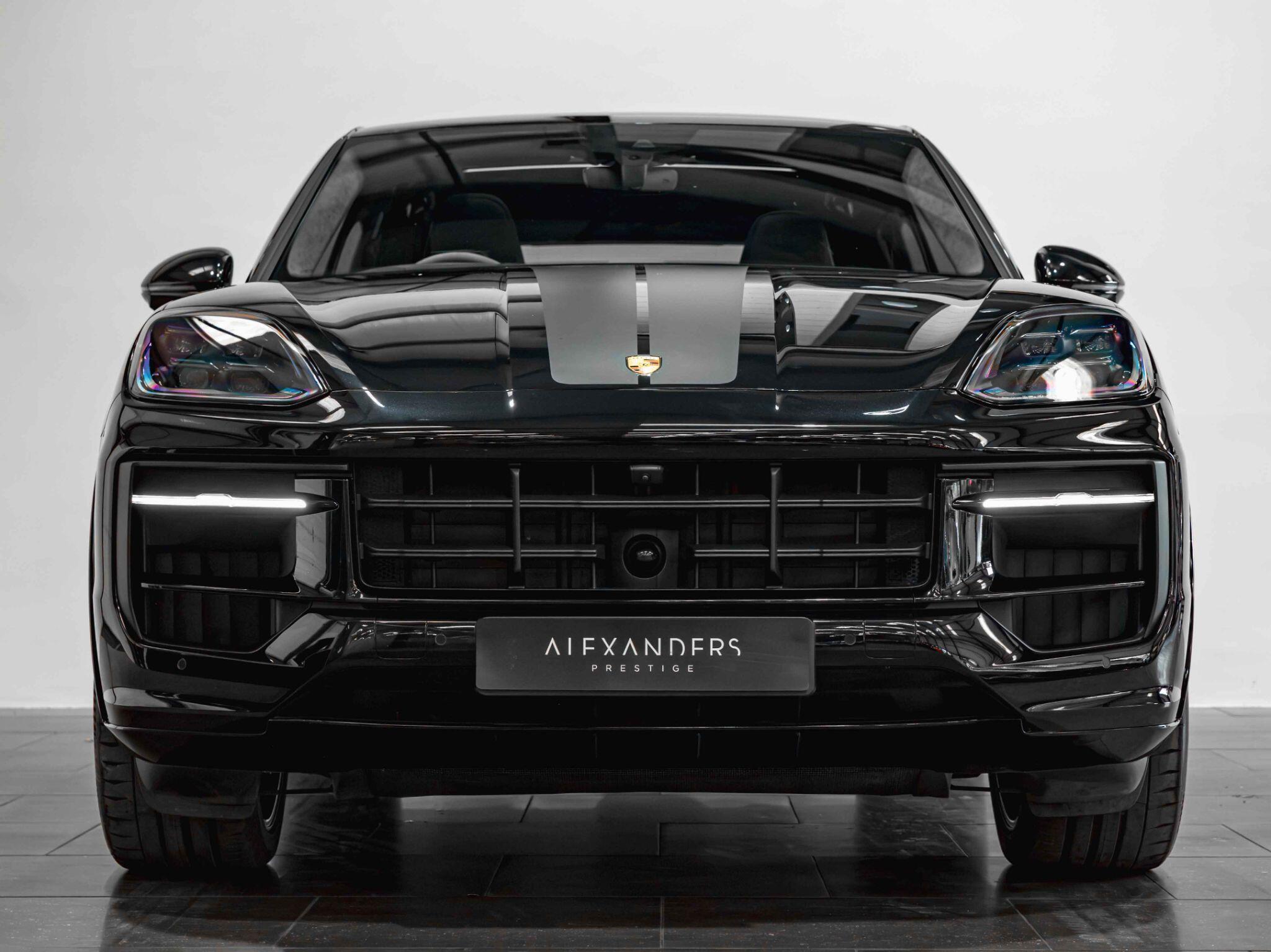Porsche Cayenne view 10