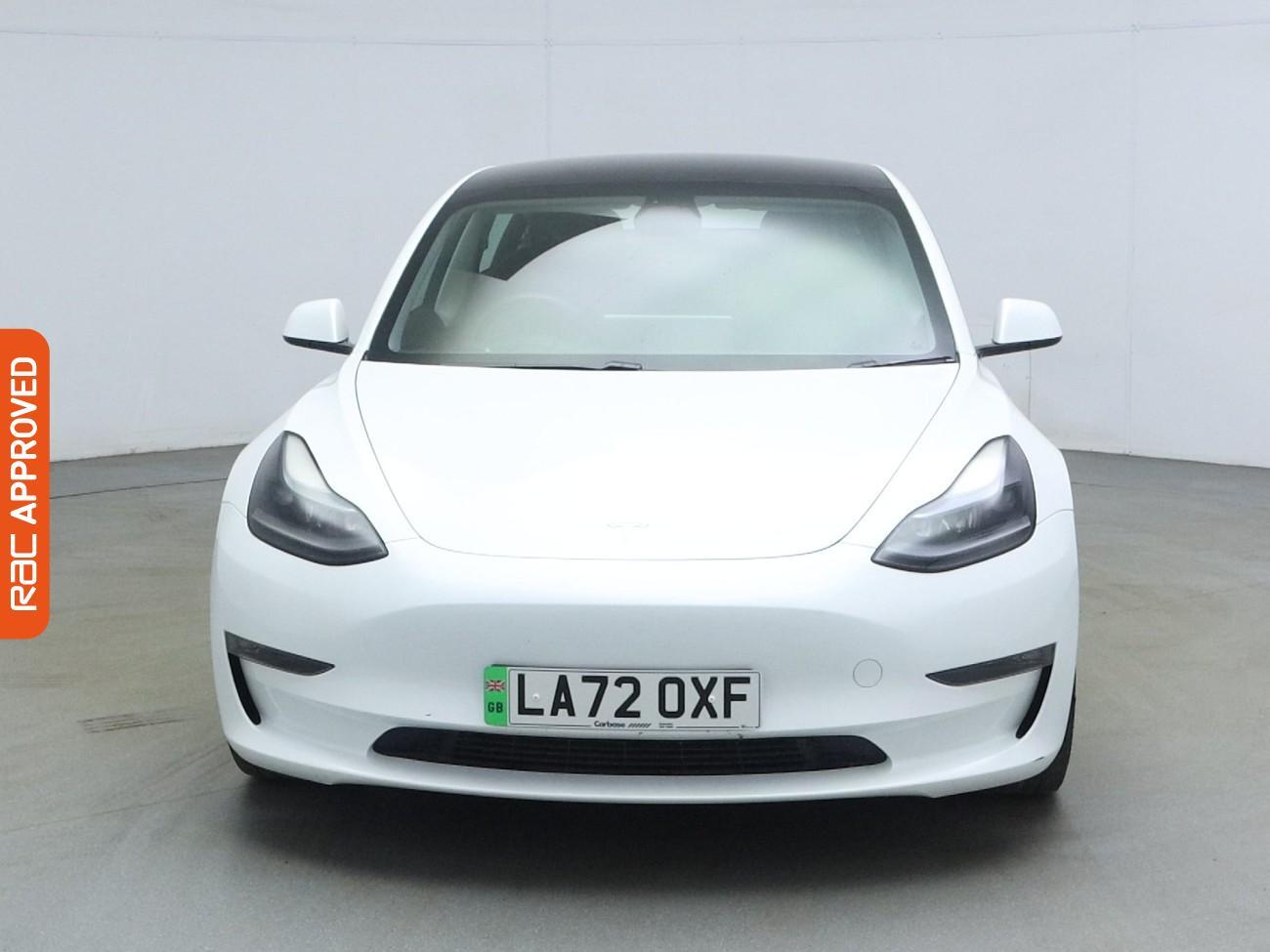 Tesla Model 3 view 8