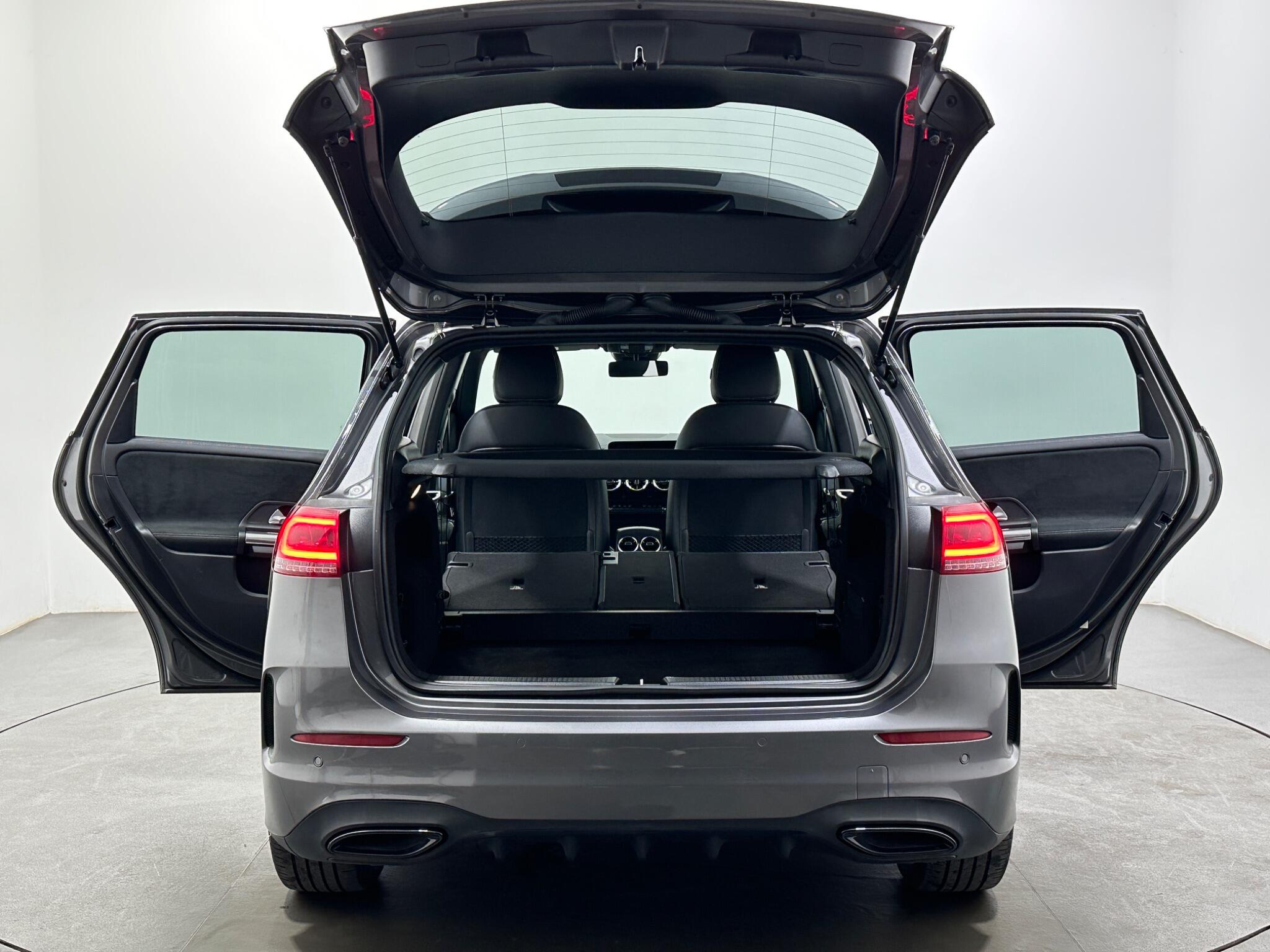 Mercedes-Benz B-Class view 46