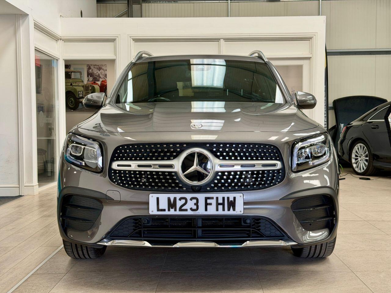 Mercedes-Benz GLB view 7