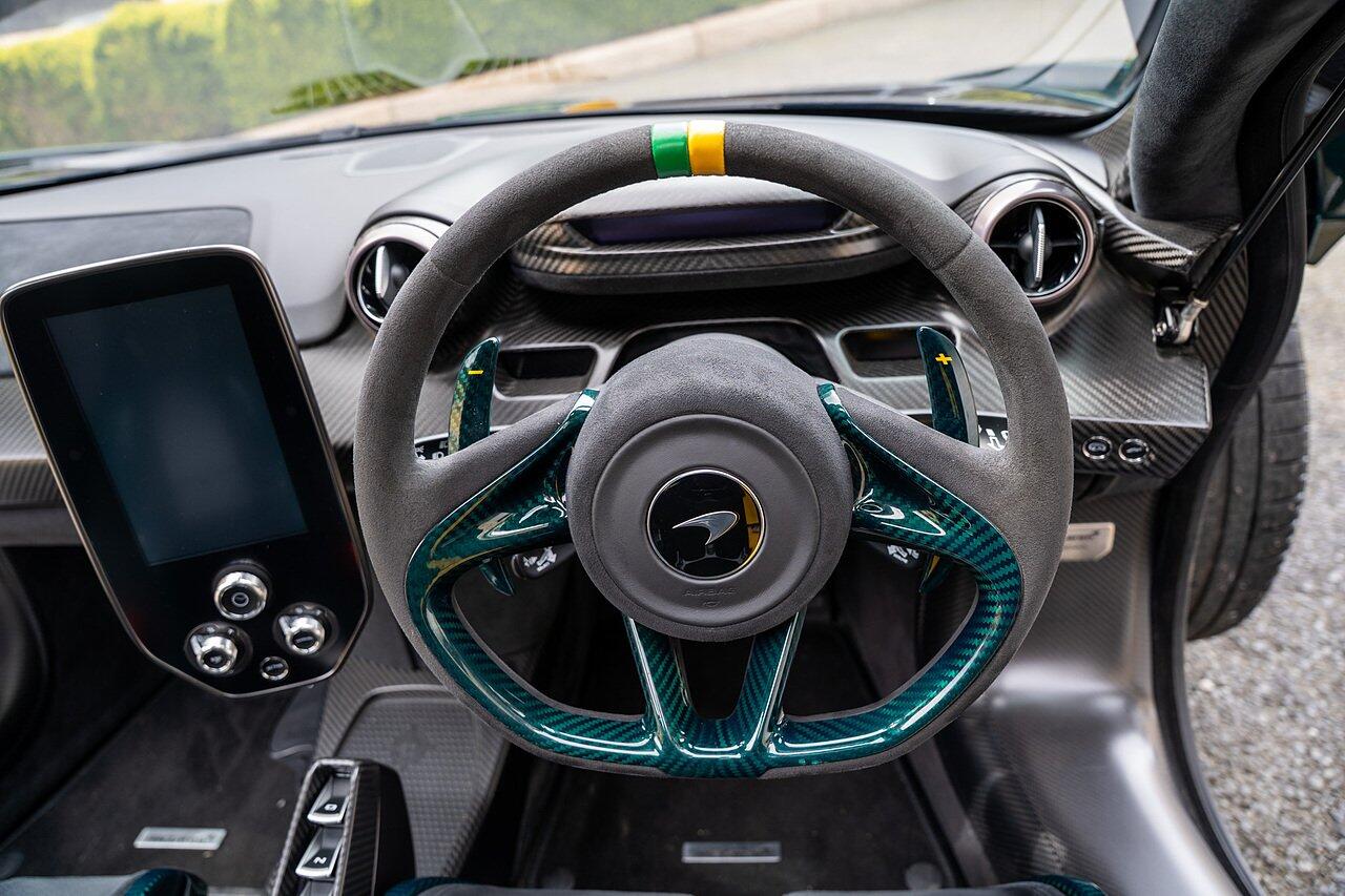 Mclaren Senna view 63