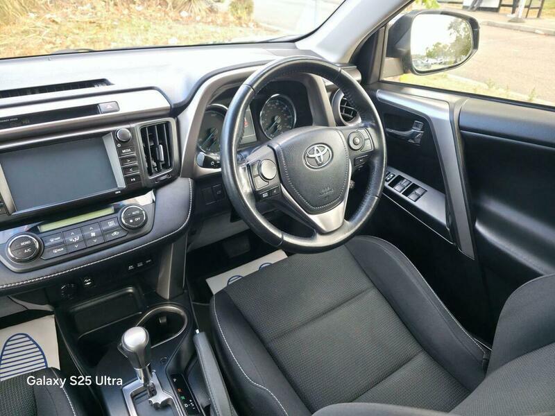 Toyota Rav4 view 25