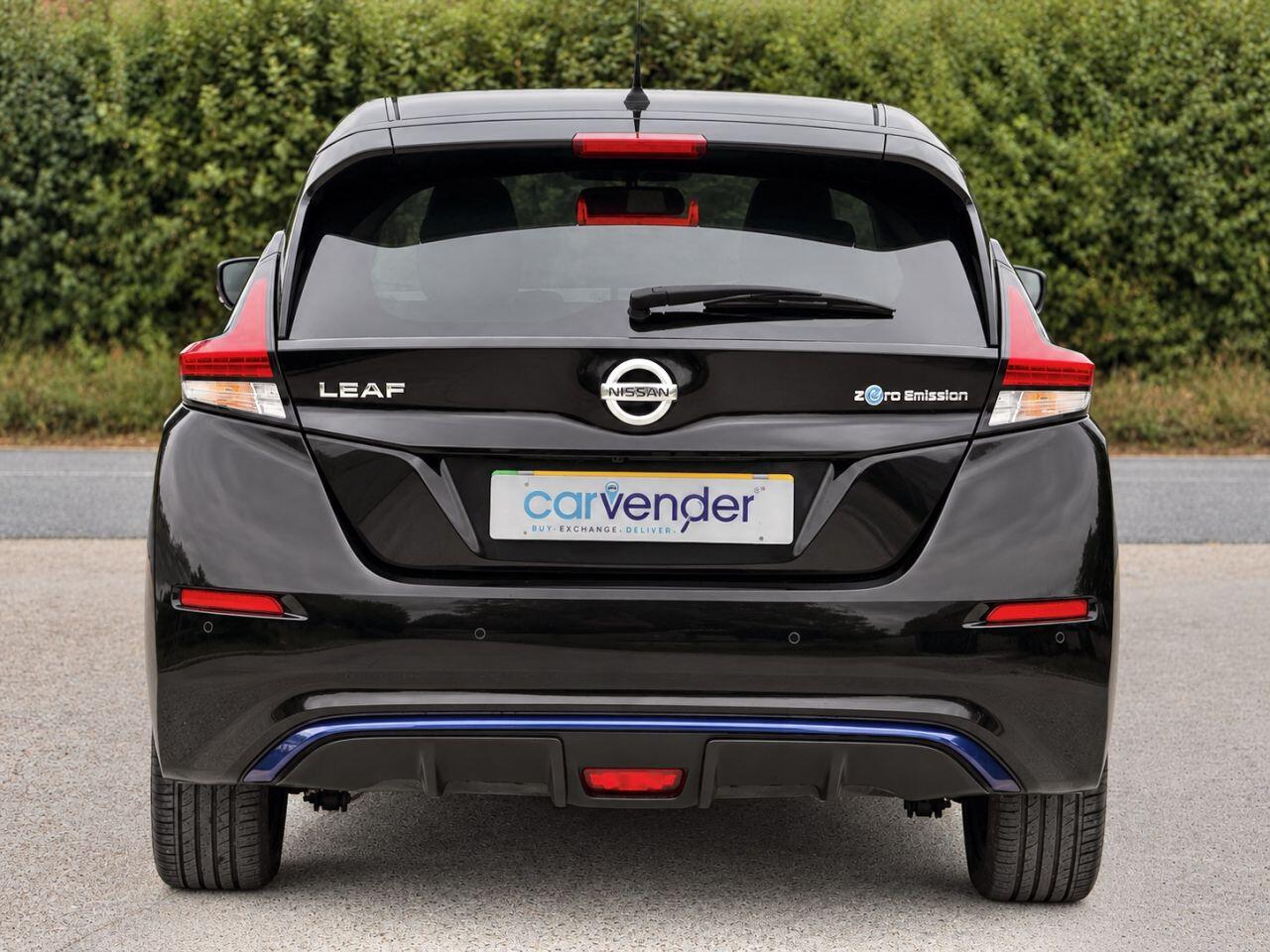 Nissan Leaf view 9