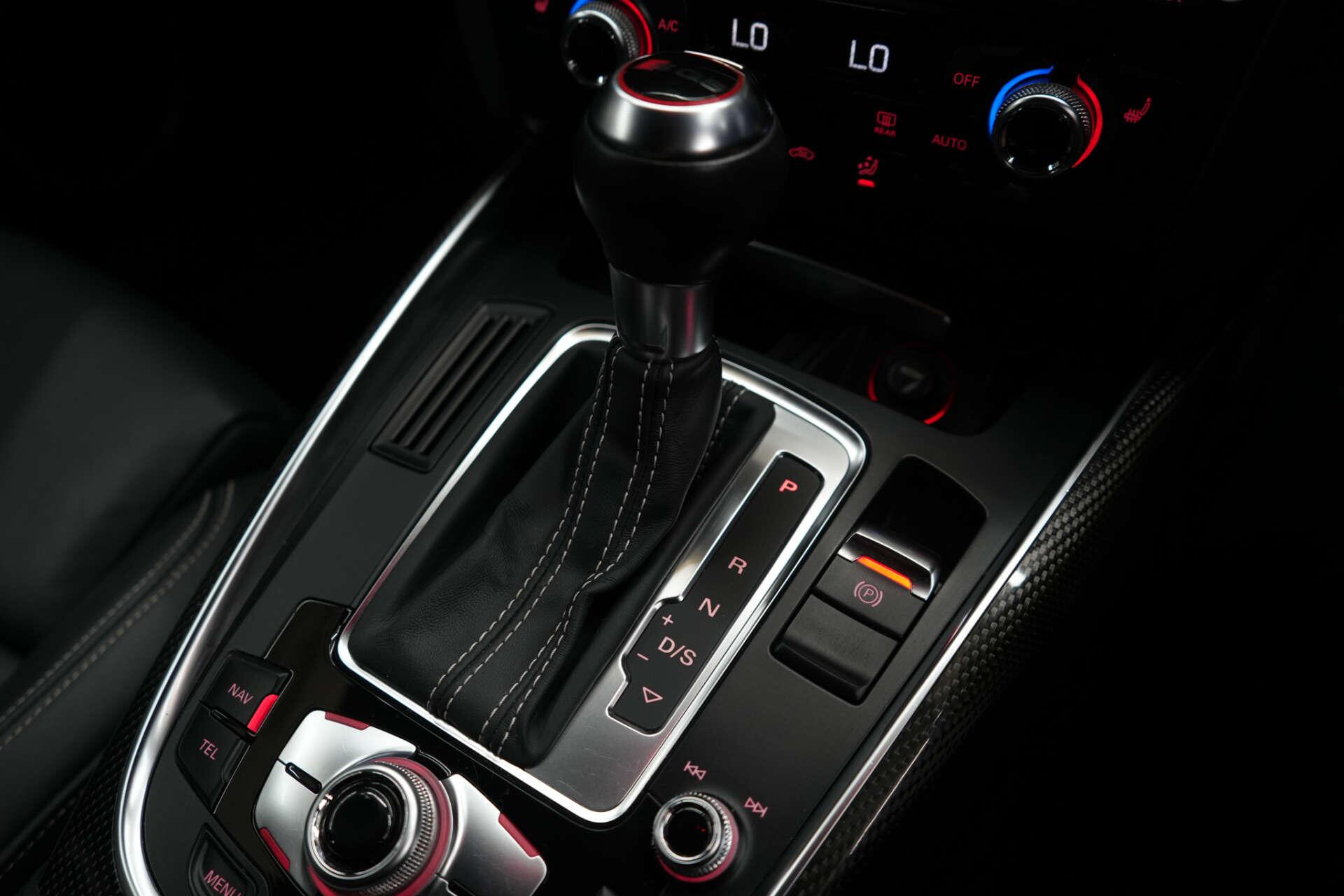 Audi SQ5 view 27