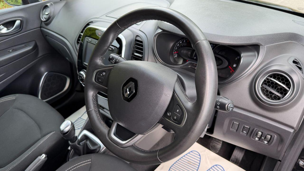 Renault Captur view 16