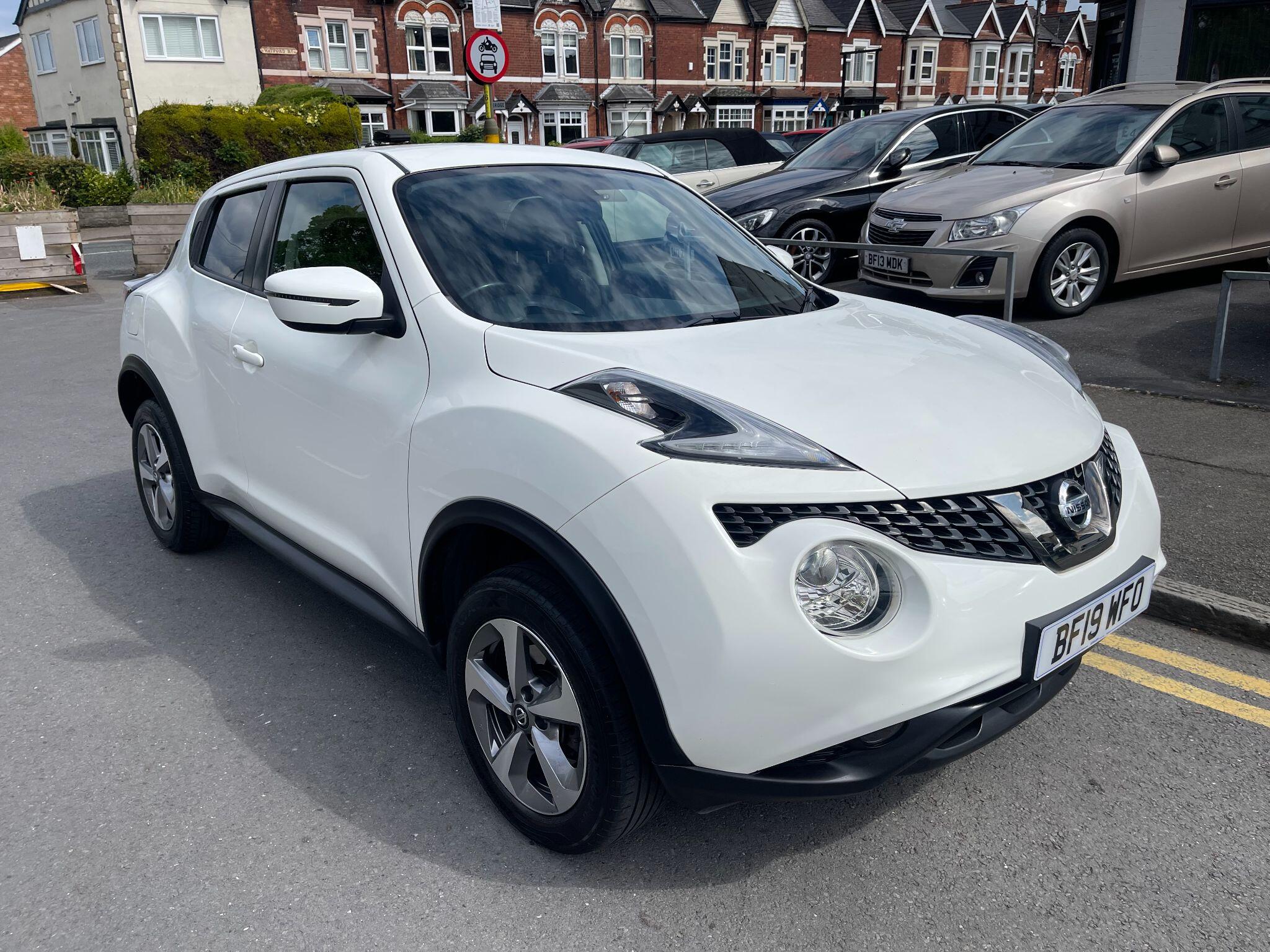 Nissan Juke view 2
