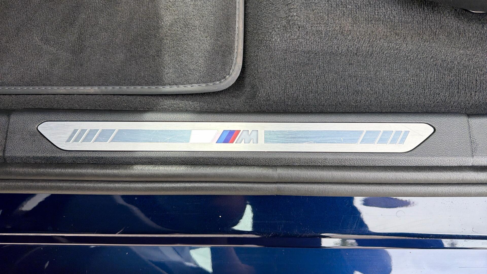 BMW X7 view 52