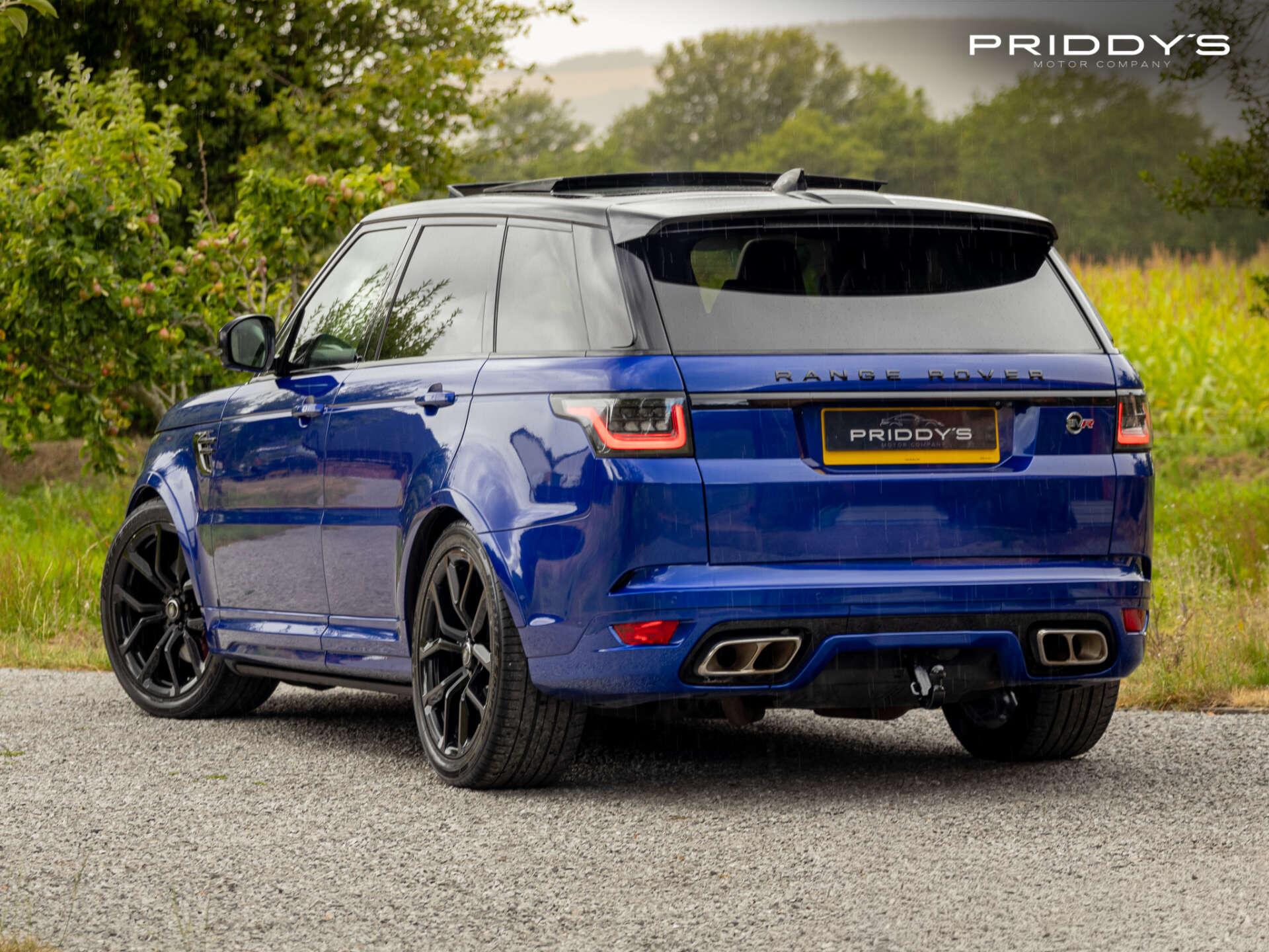 Land Rover Range Rover Sport view 2