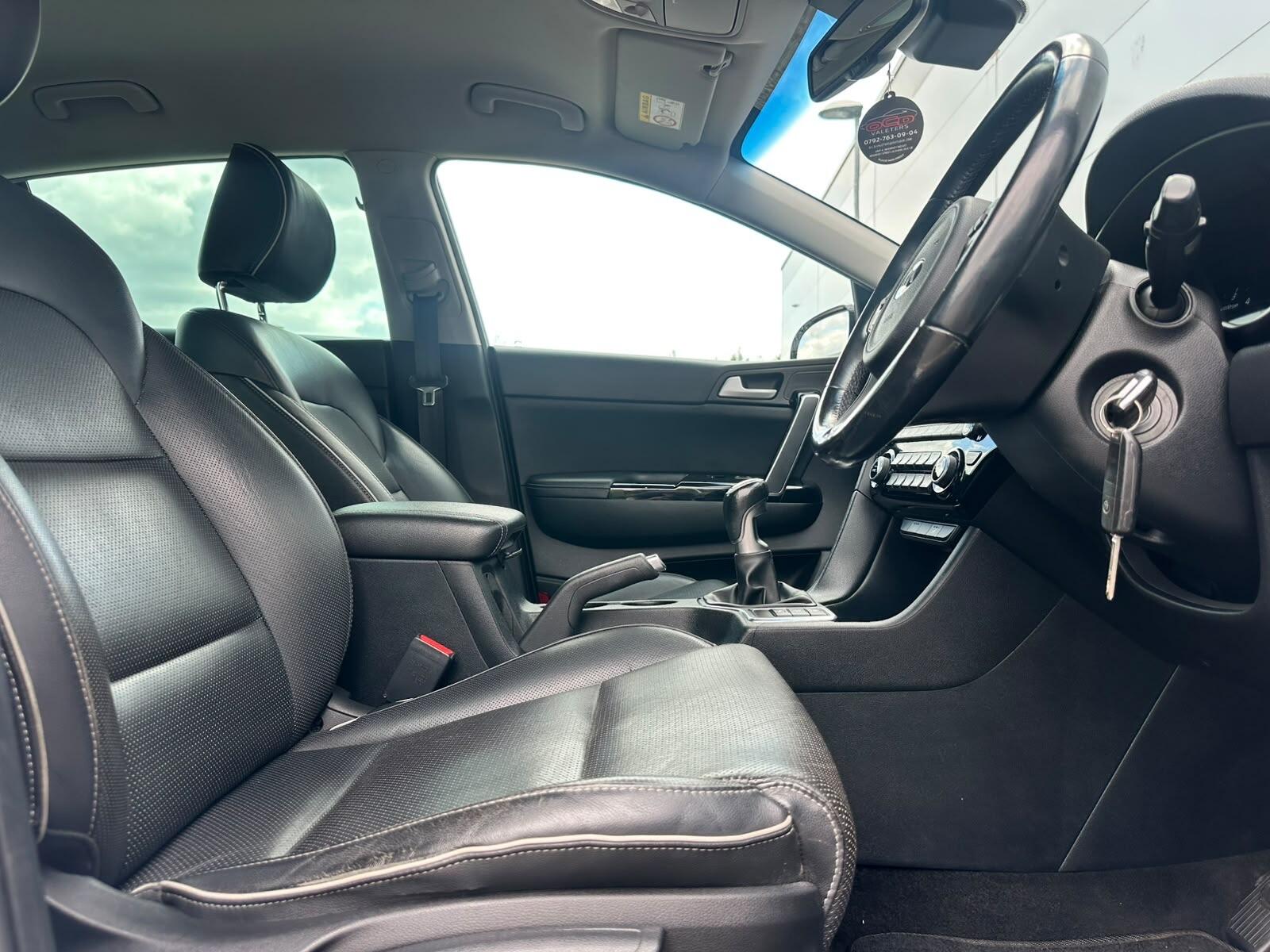 Kia Sportage view 28
