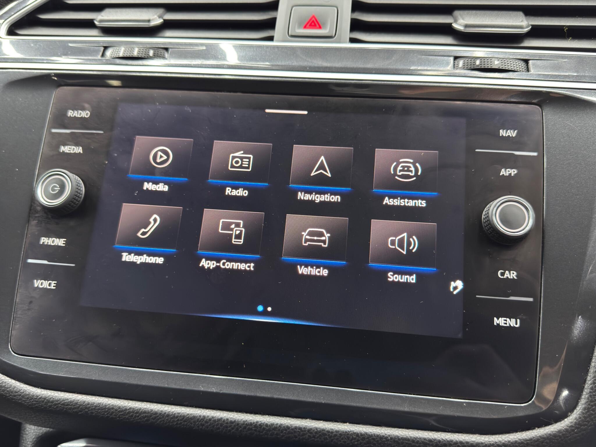 Volkswagen Tiguan Allspace view 30