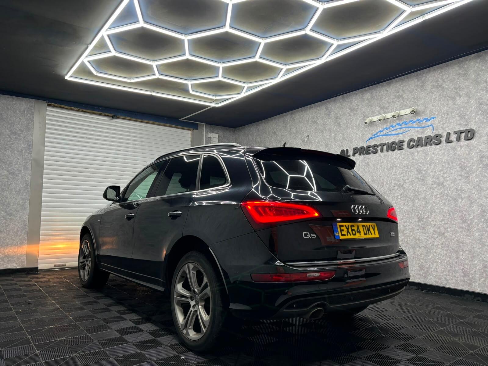 Audi Q5 view 6