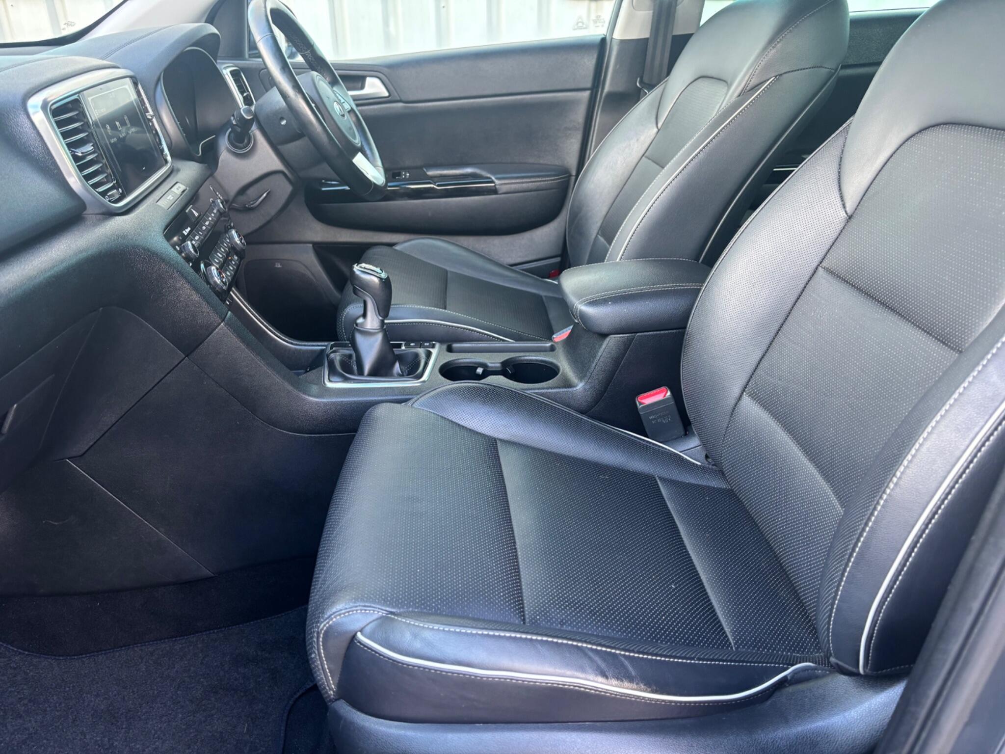 Kia Sportage view 34