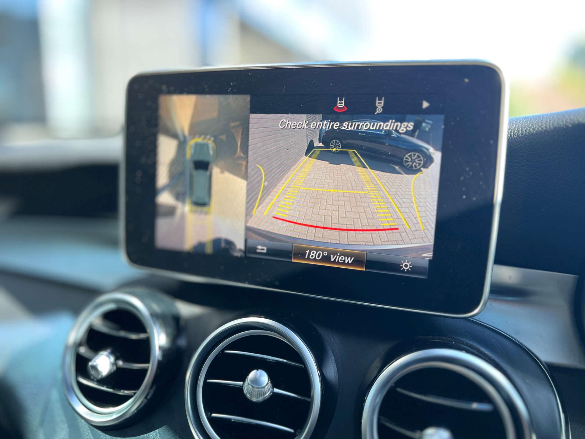 Mercedes-Benz GLC view 21