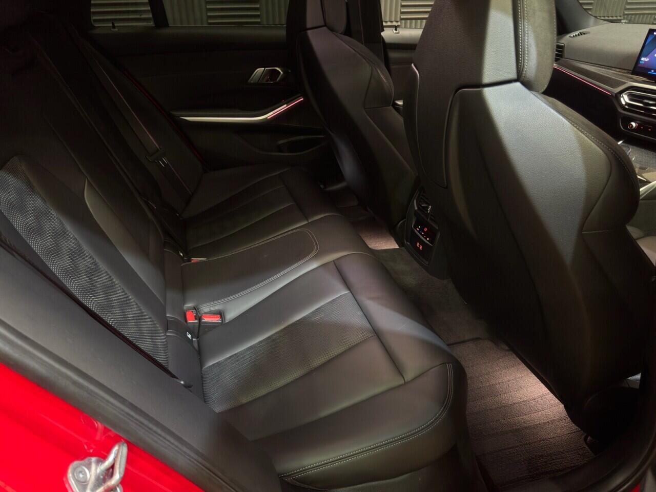 BMW M3 view 16