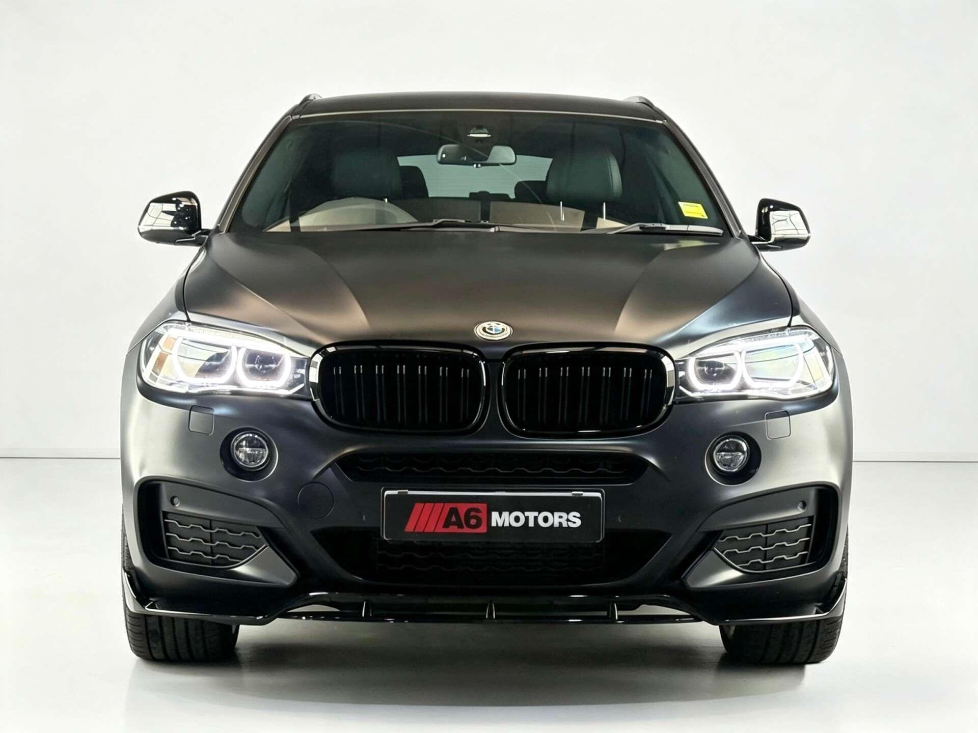 BMW X6 view 6