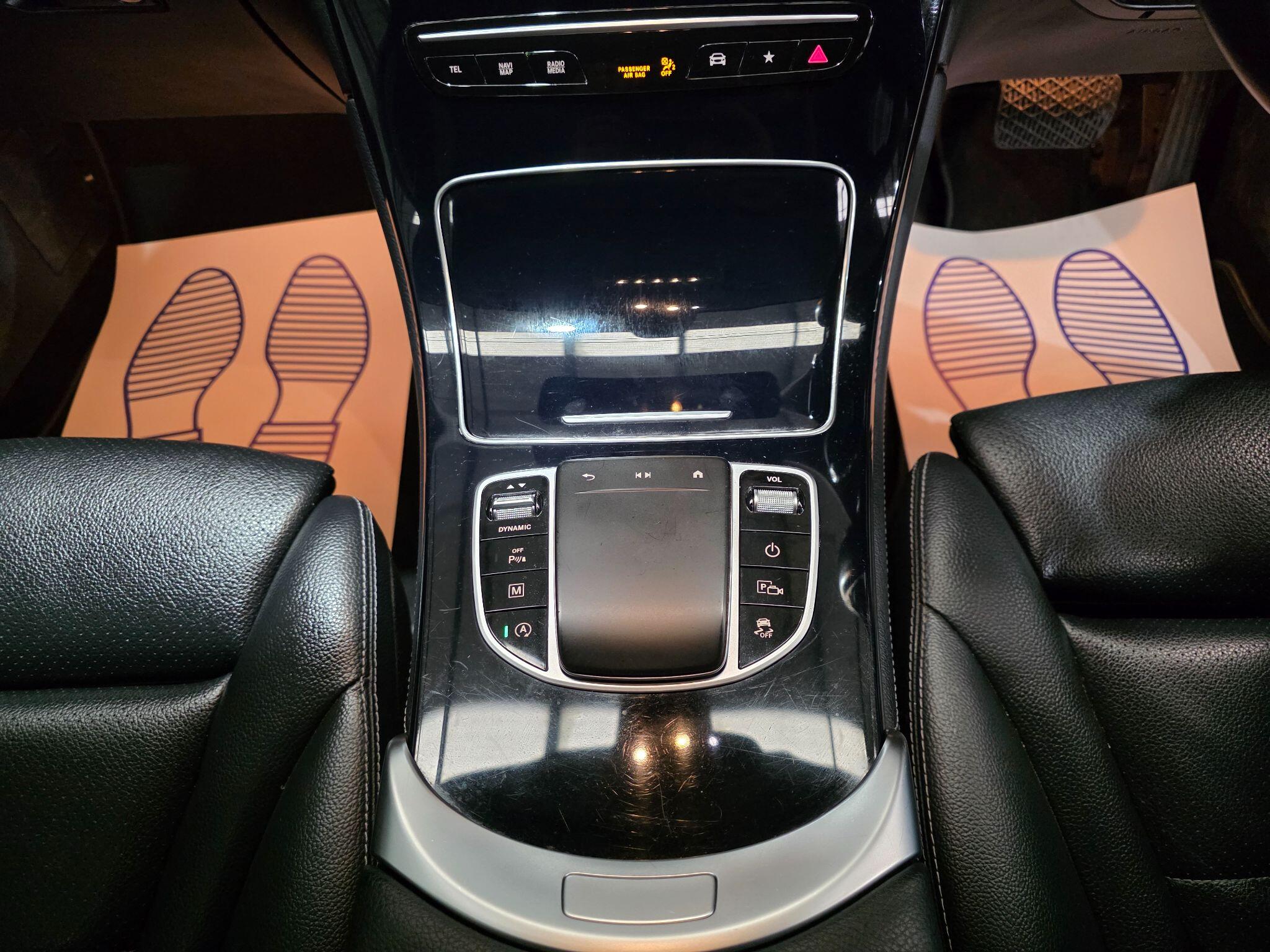 Mercedes-Benz GLC view 10