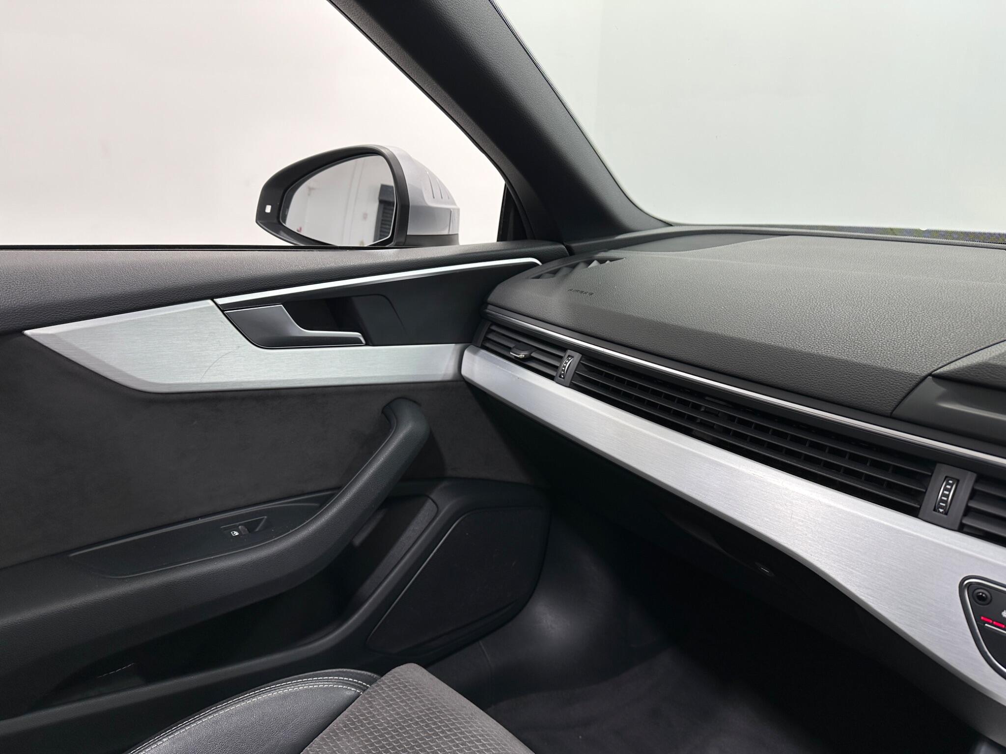 Audi A5 view 28