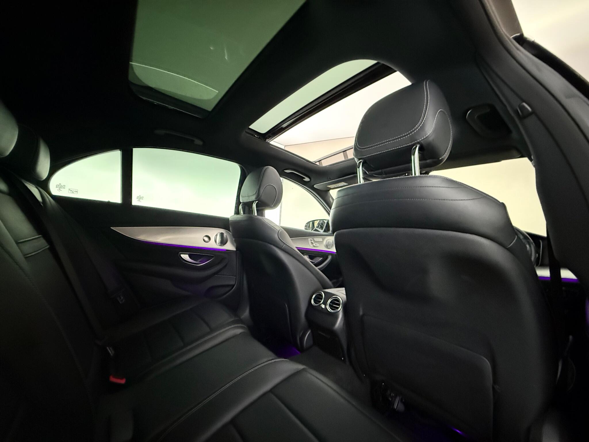 Mercedes-Benz E-Class view 28