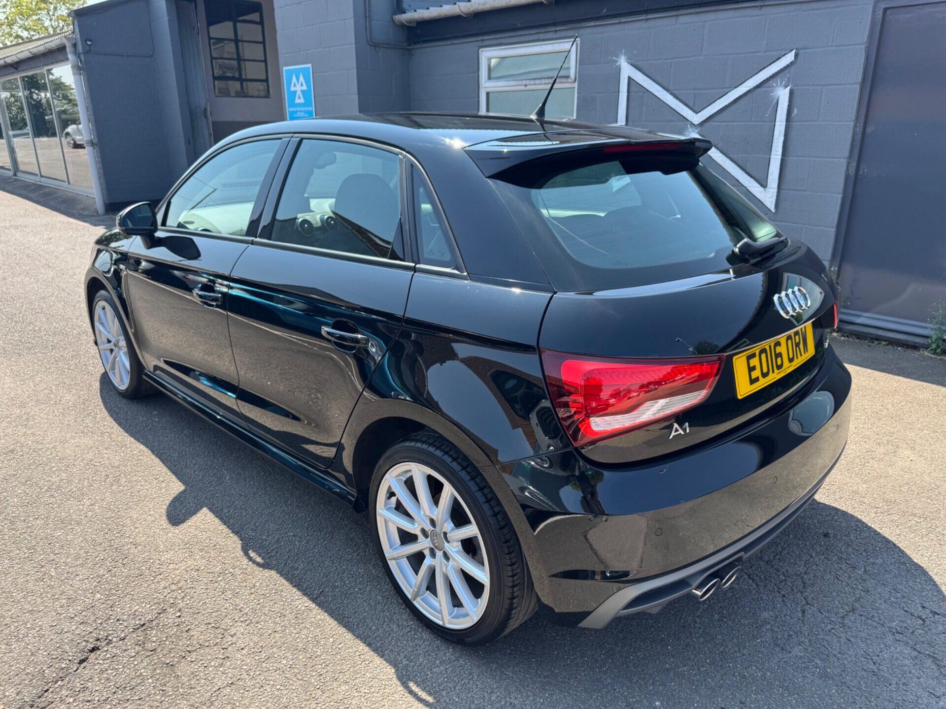 Audi A1 view 9