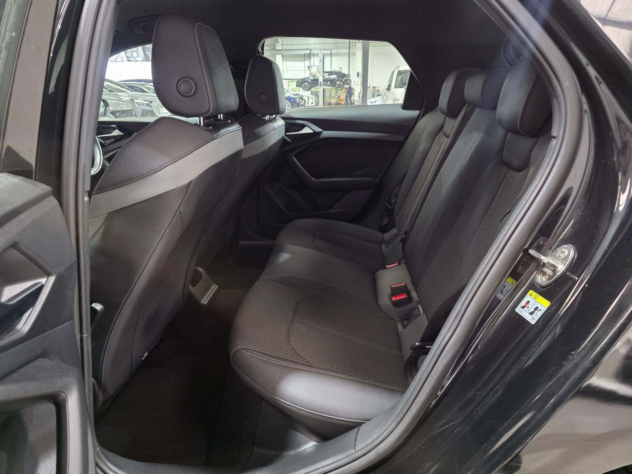 Audi A1 view 22