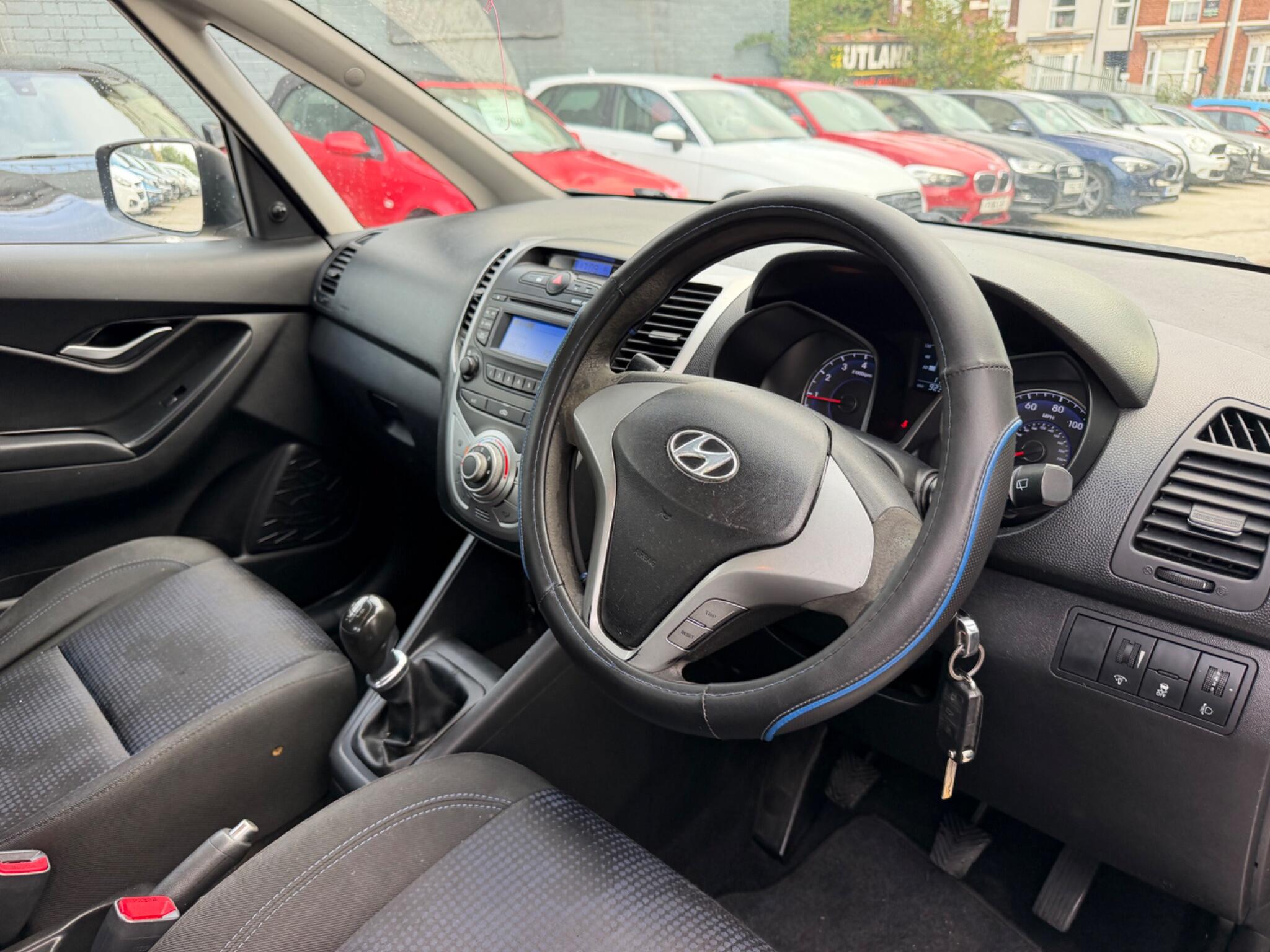 Hyundai Ix20 view 11