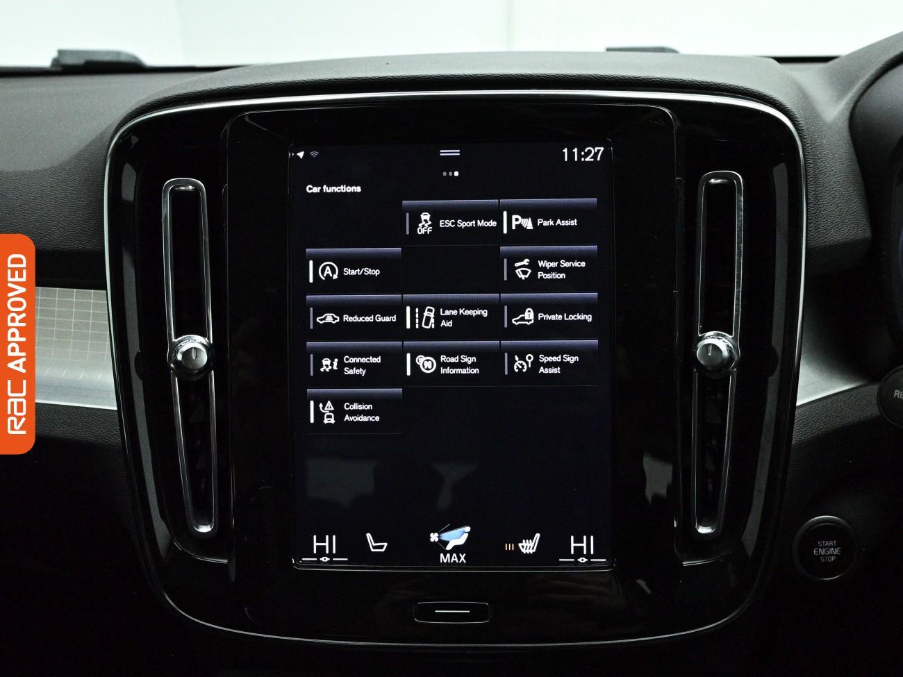 Volvo XC40 view 19
