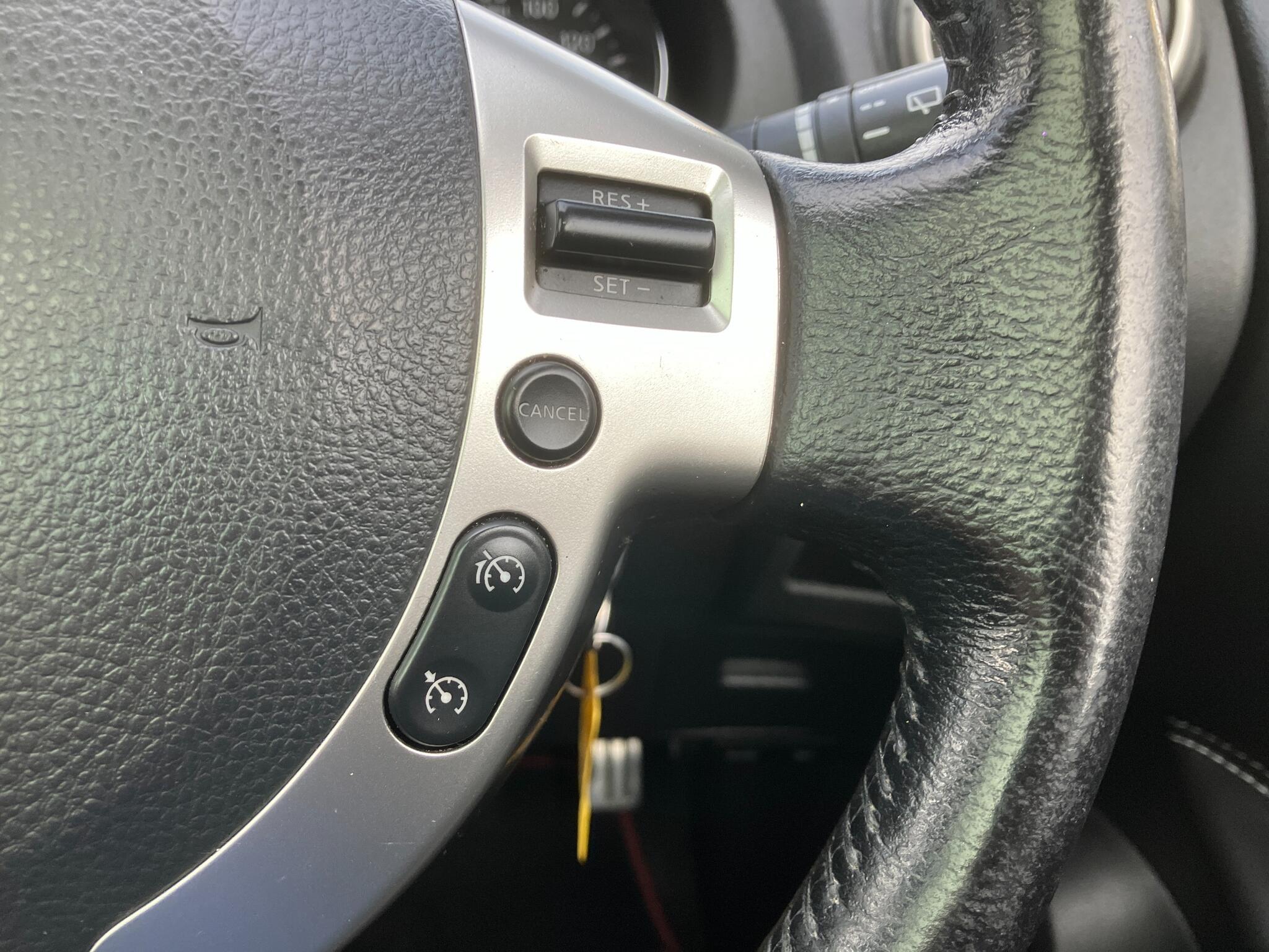 Nissan Qashqai+2 view 22
