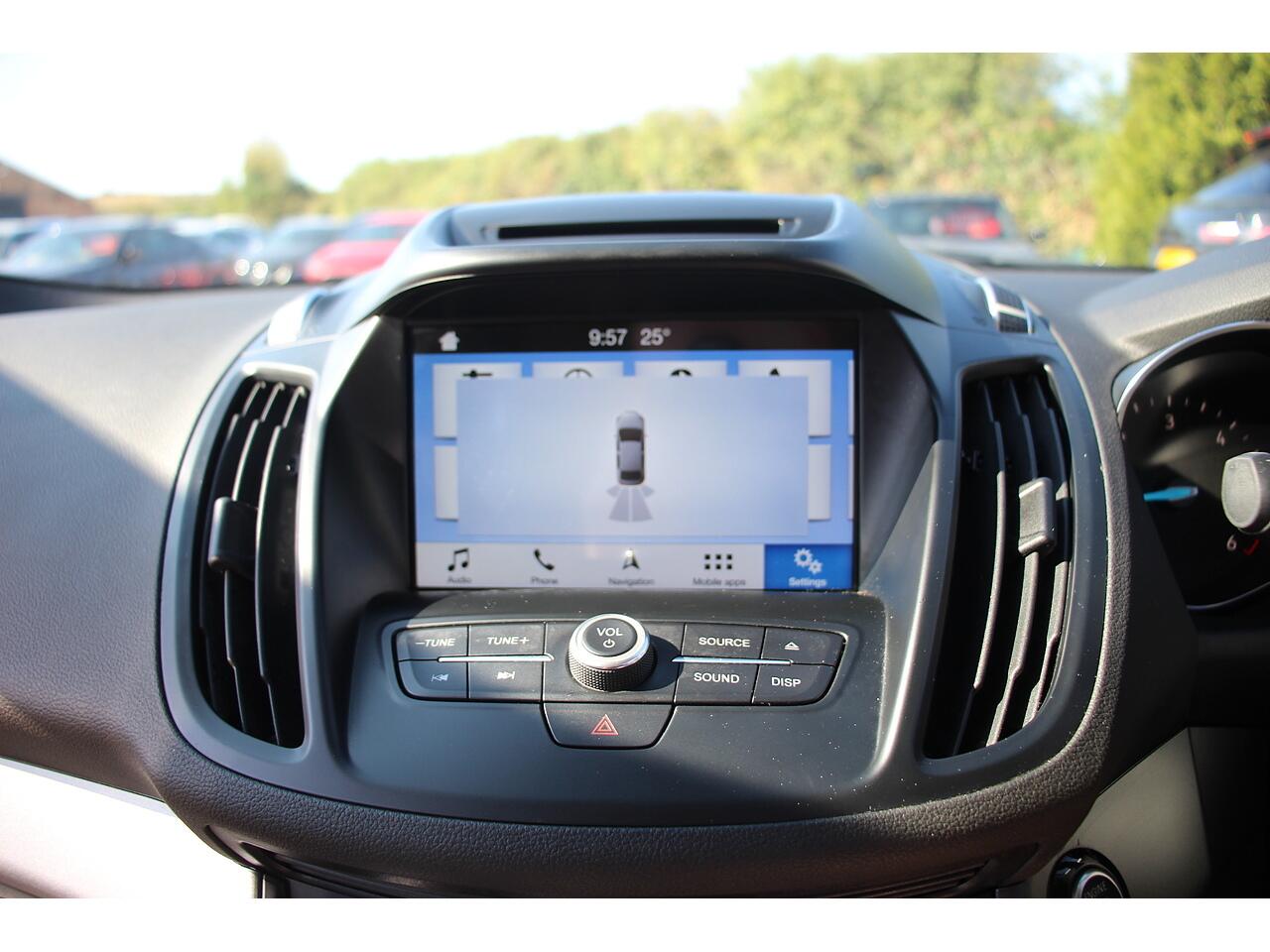 Ford Kuga view 25