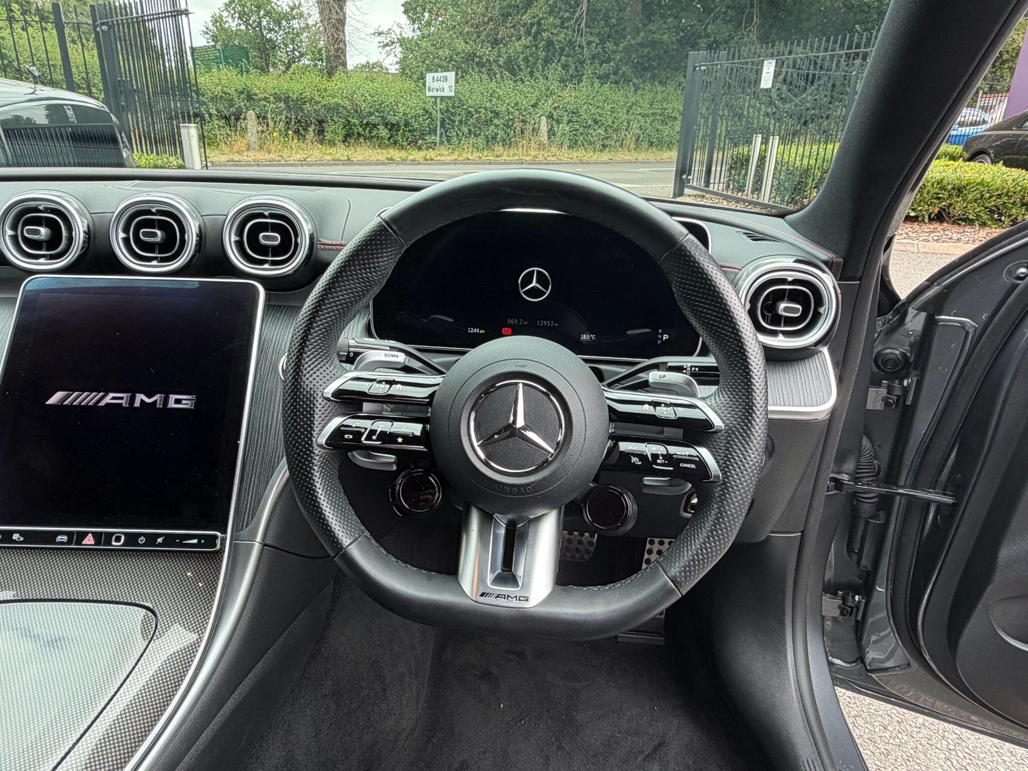 Mercedes-Benz C Class view 13