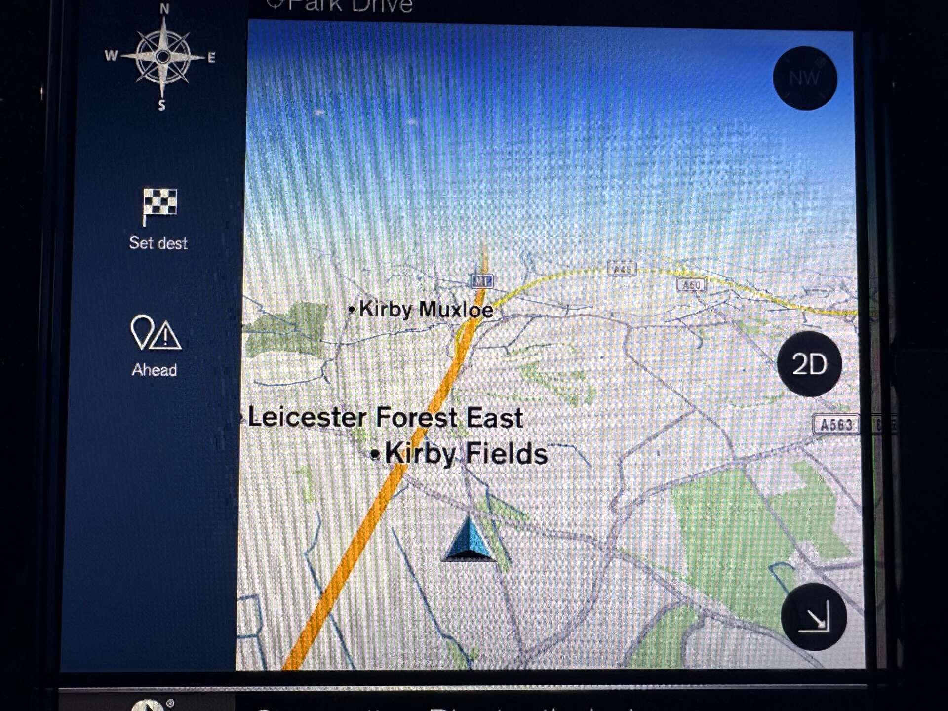 Volvo XC40 view 20
