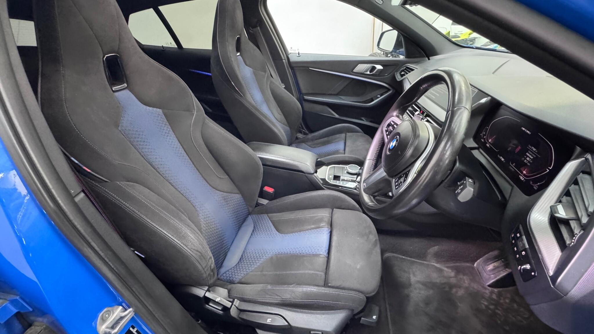 BMW 1 Series view 45