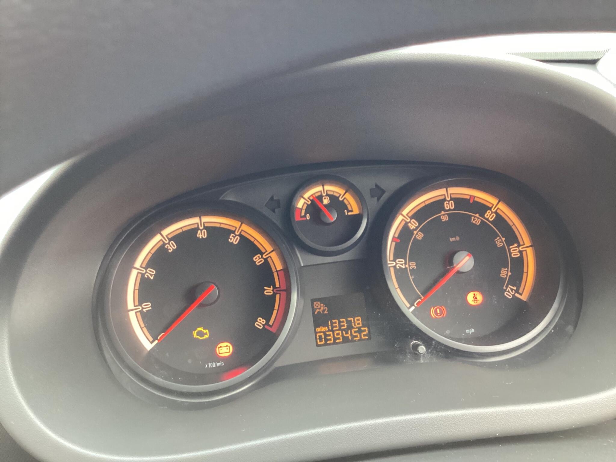 Vauxhall Corsa view 16