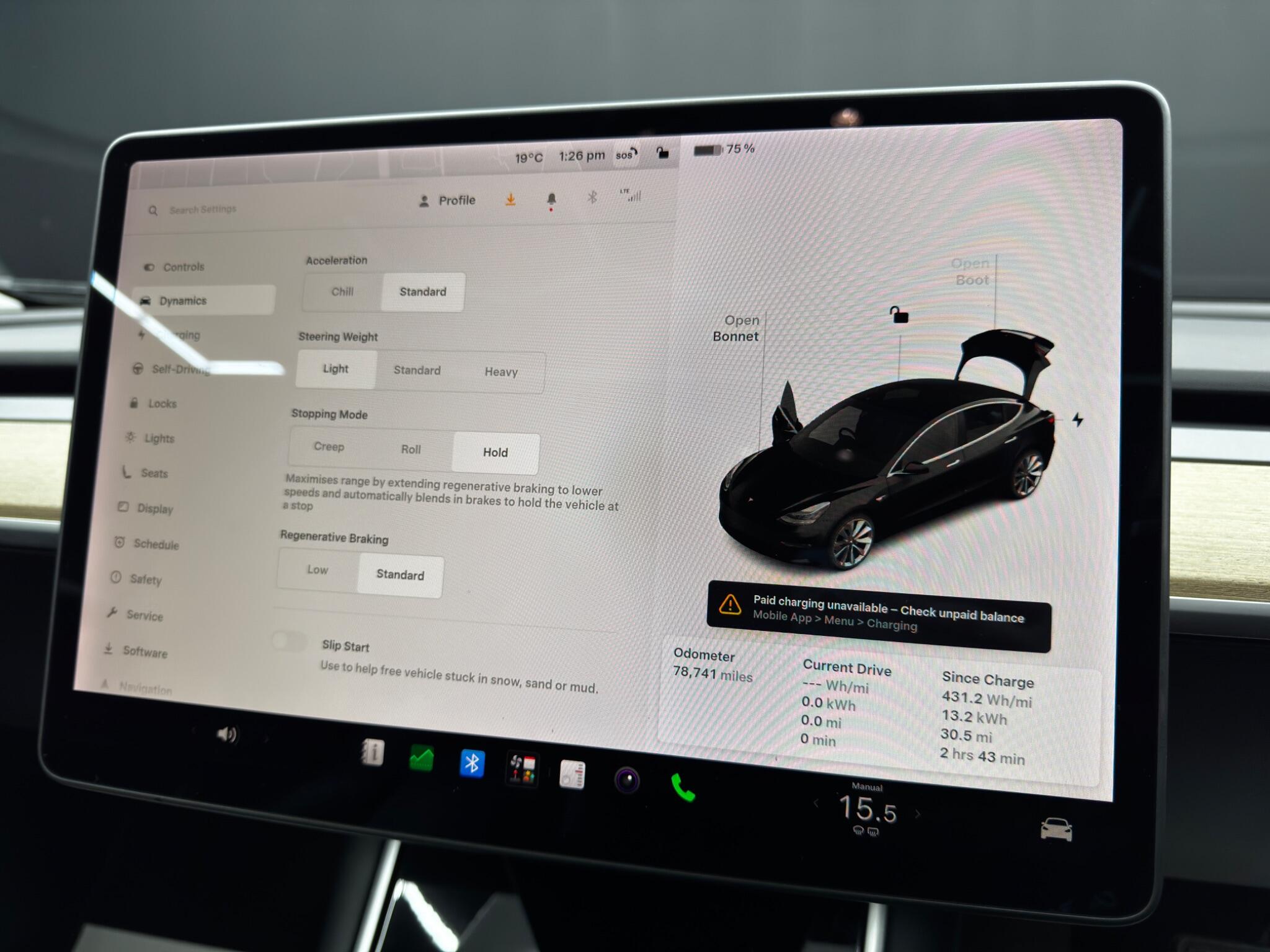 Tesla Model 3 view 32