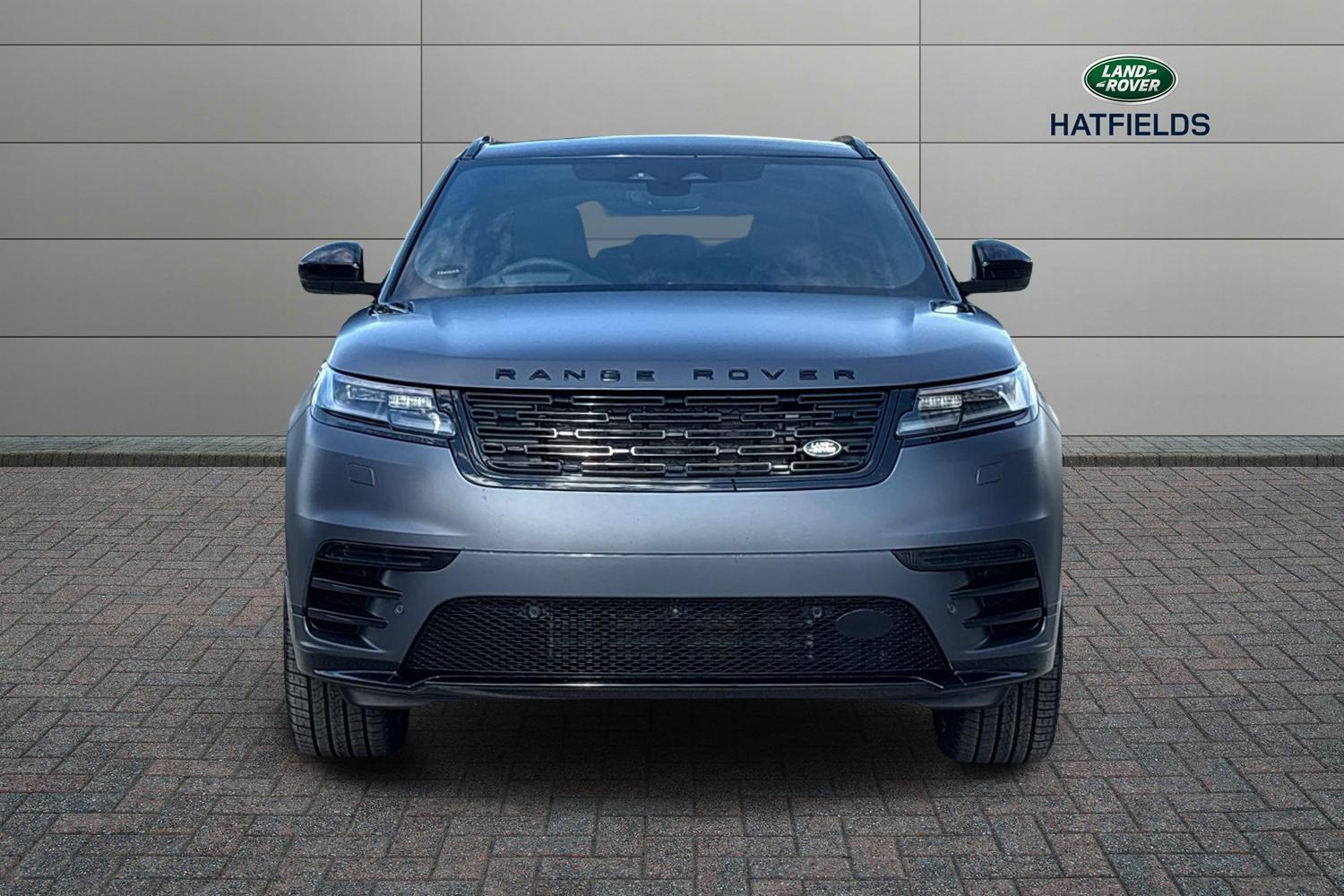 Land Rover Range Rover Velar view 7