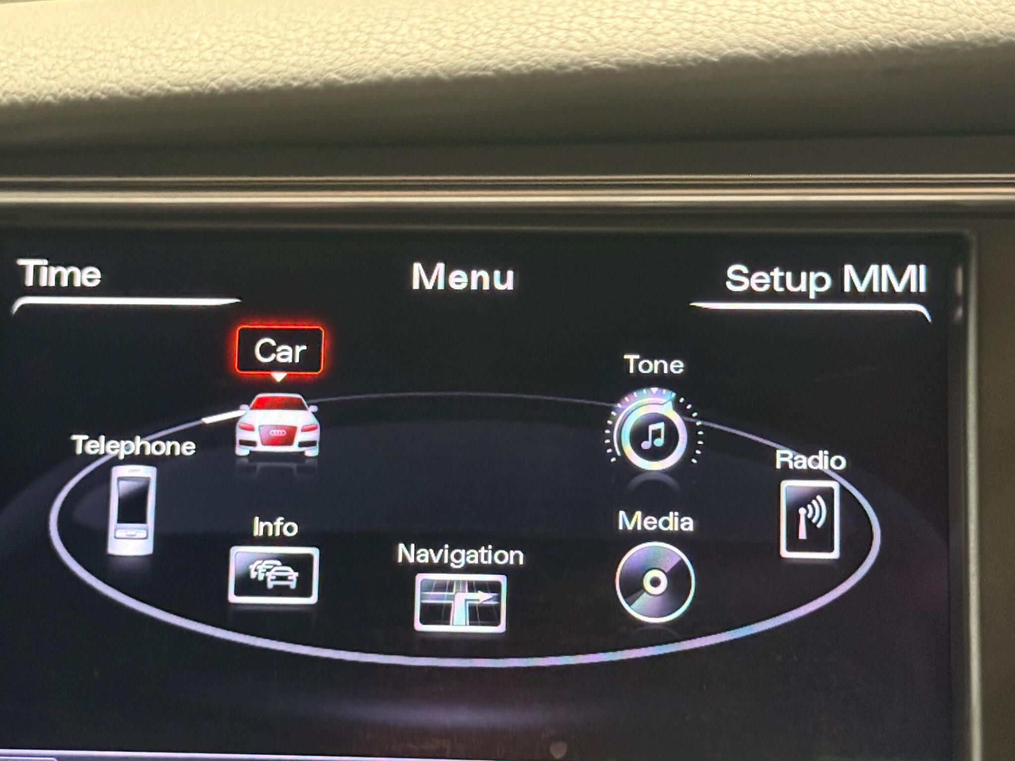 Audi A4 Allroad view 26
