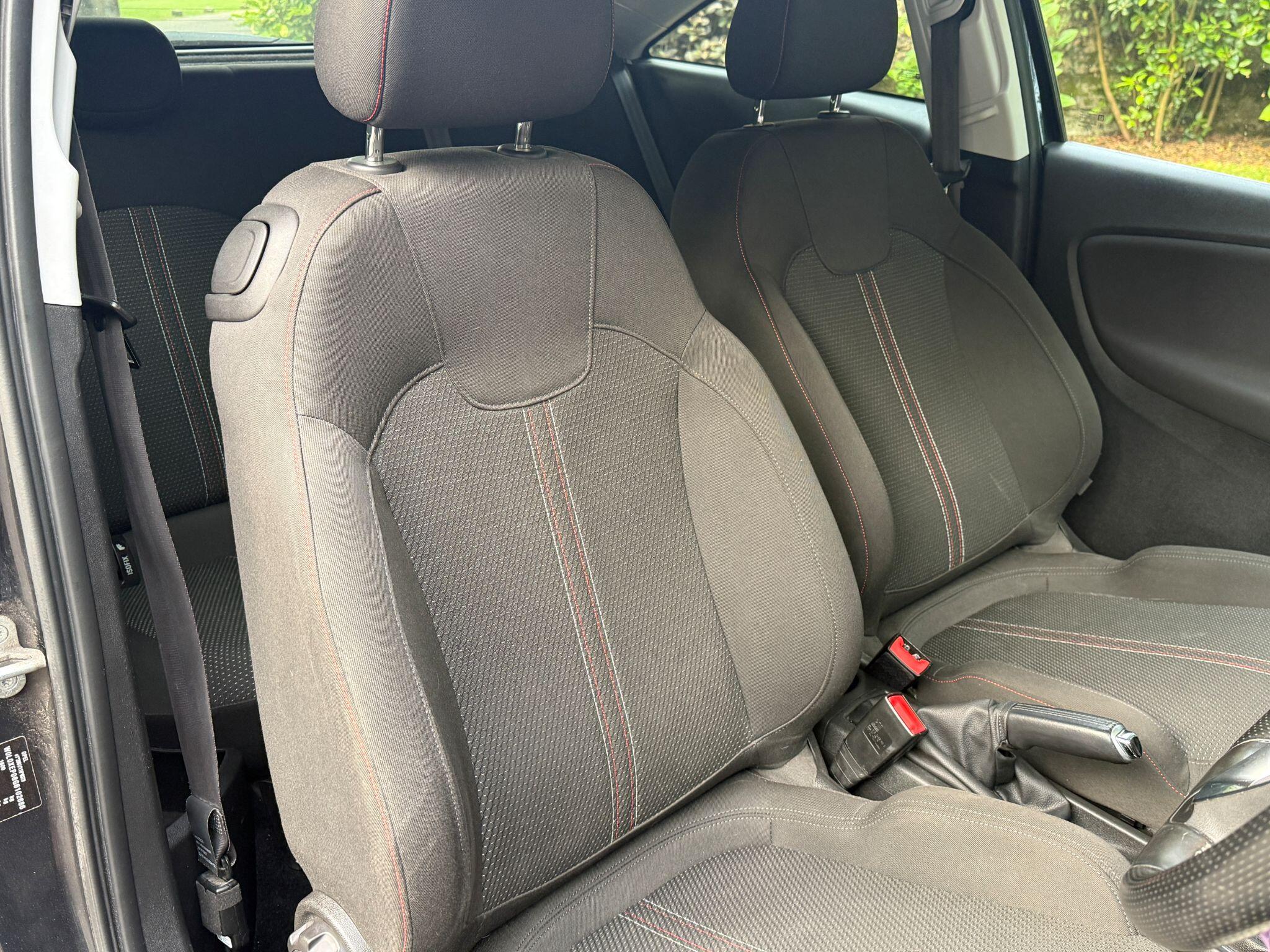 Vauxhall Corsa view 27