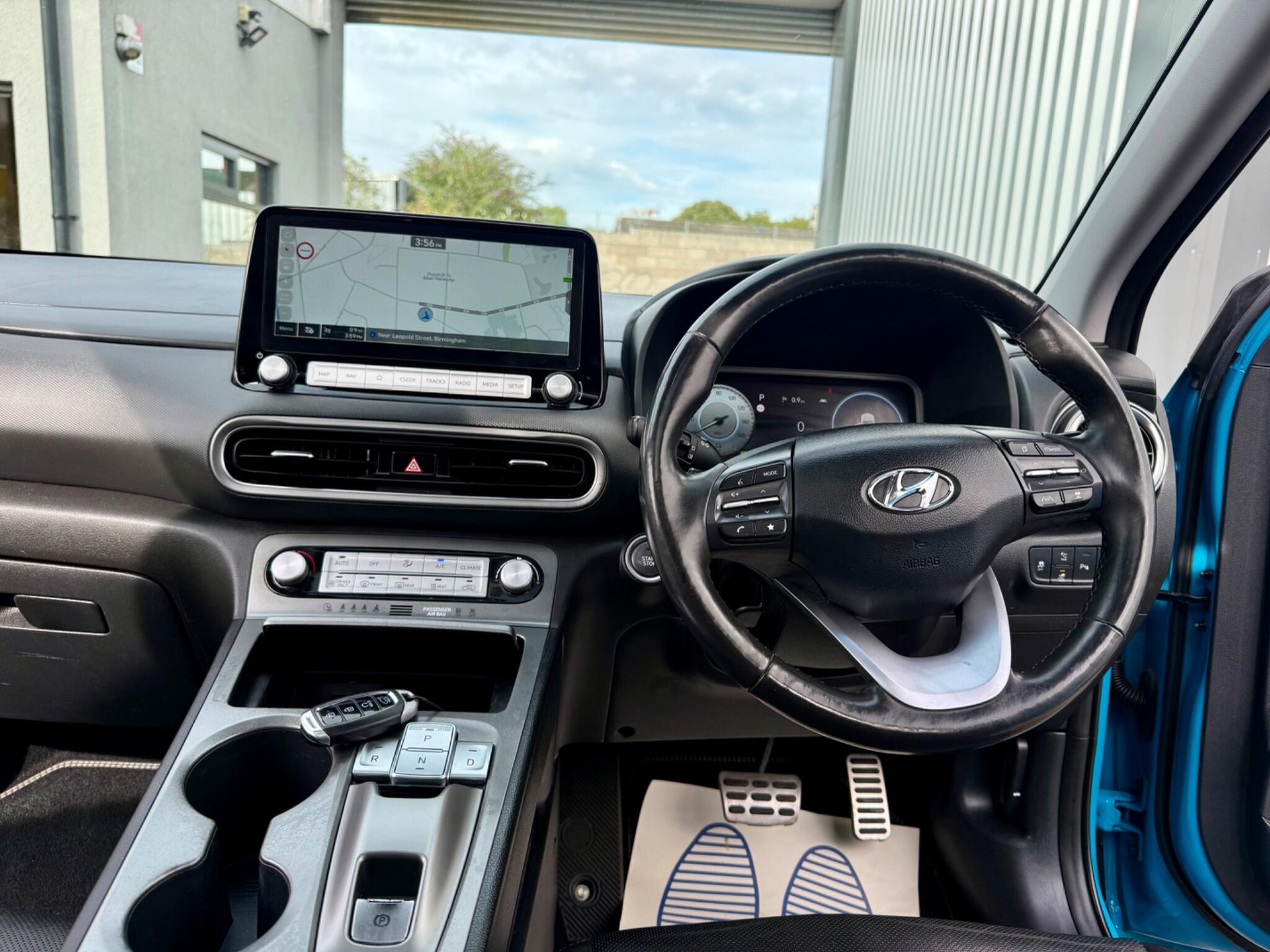 Hyundai Kona view 9