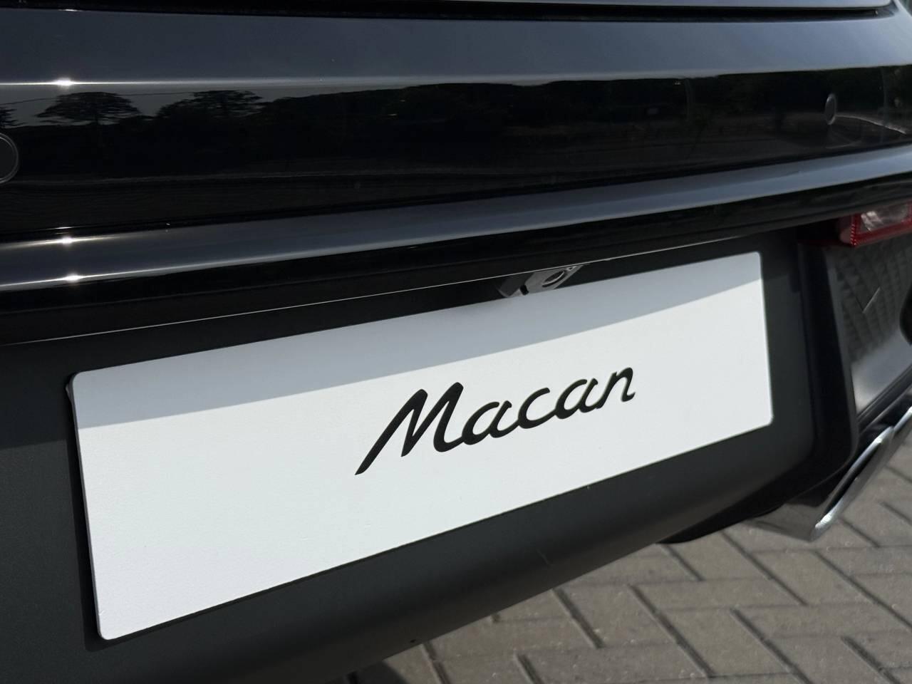 Porsche Macan view 53