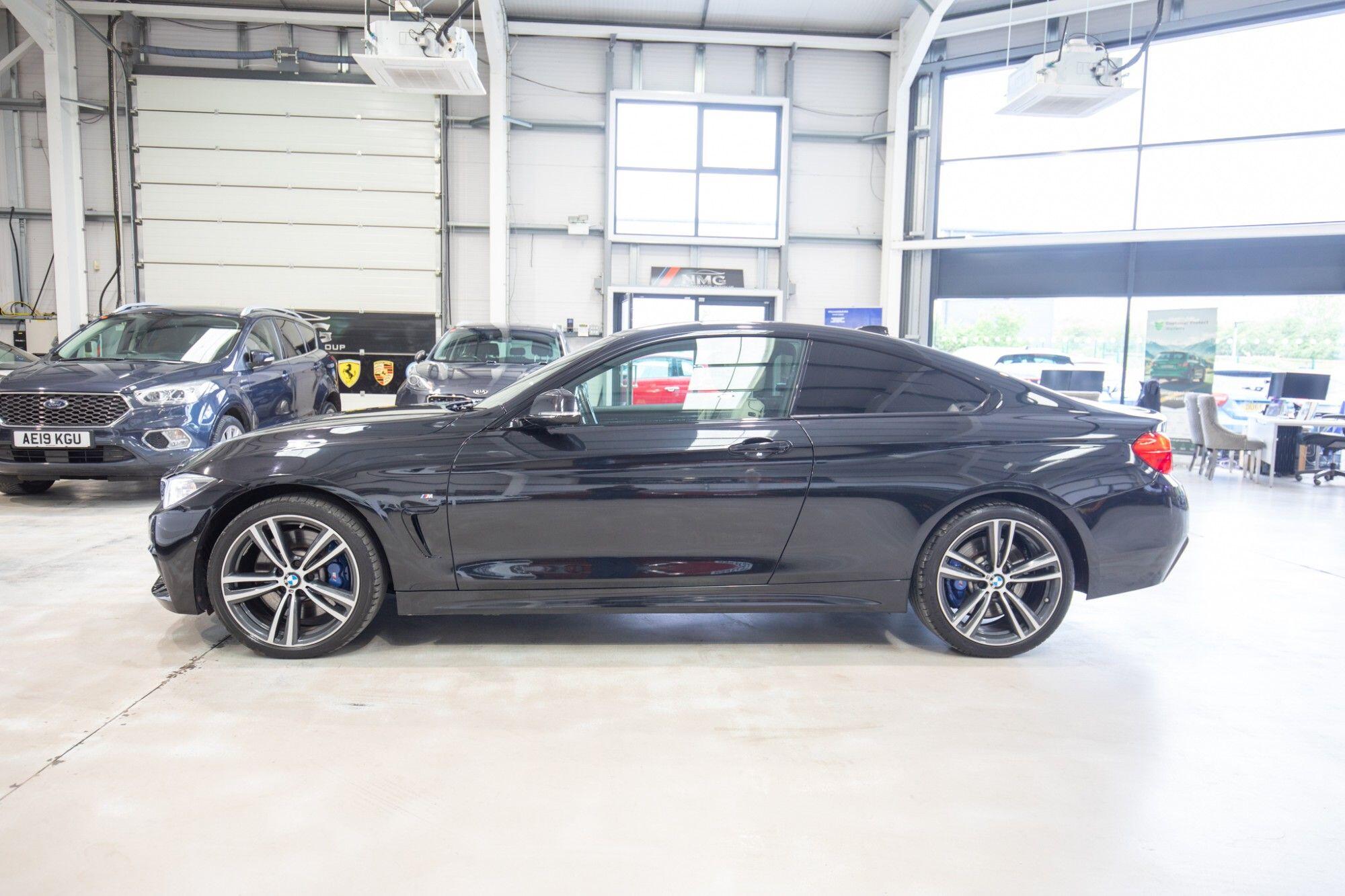 BMW 4 Series view 29