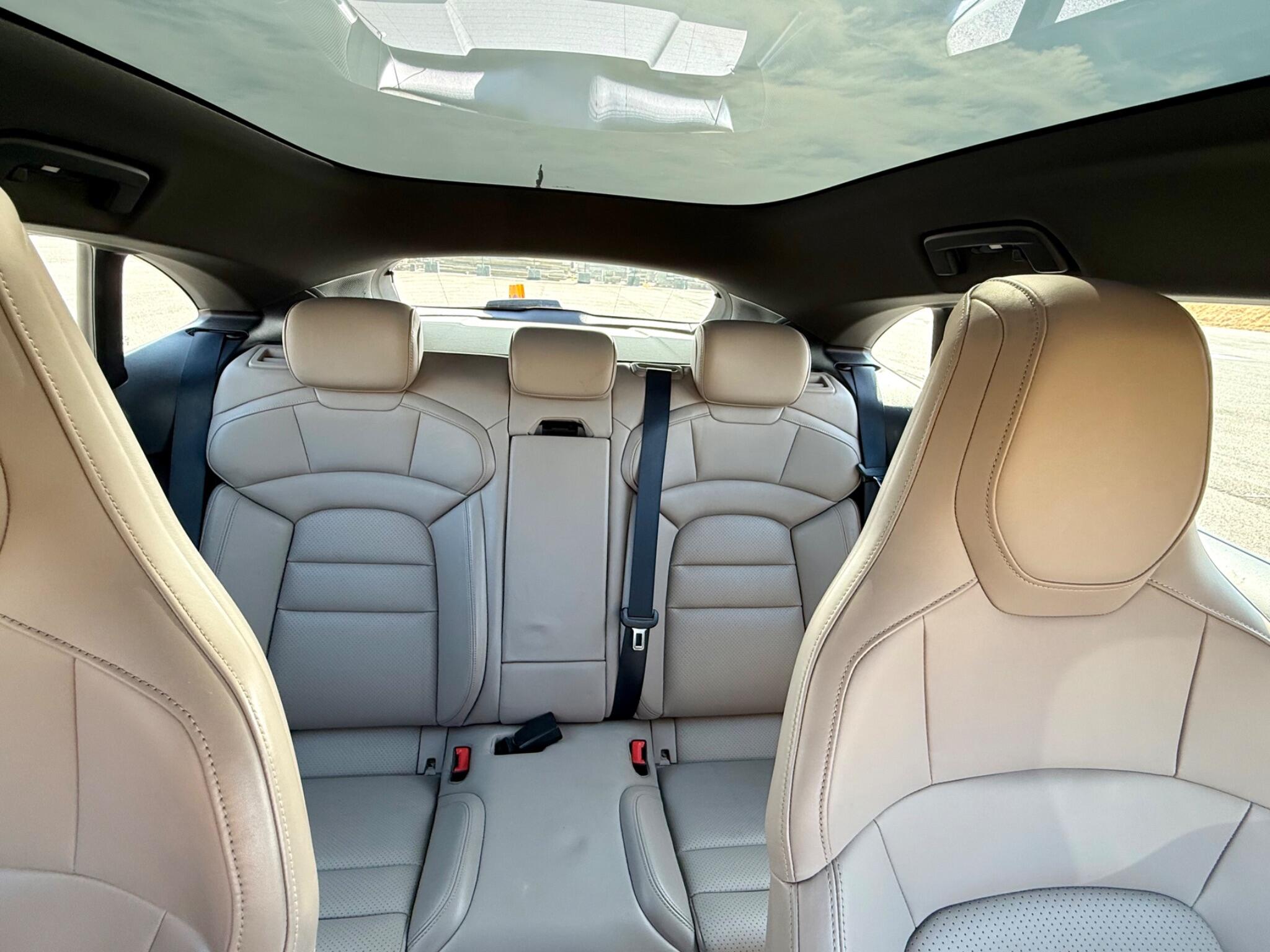 Porsche Taycan view 25