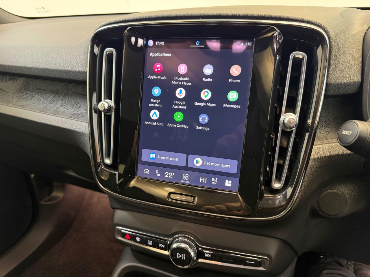 Volvo C40 view 46